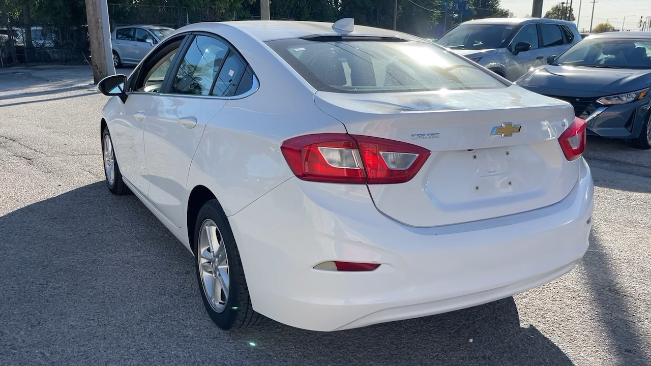 2017 Chevrolet Cruze LT 6