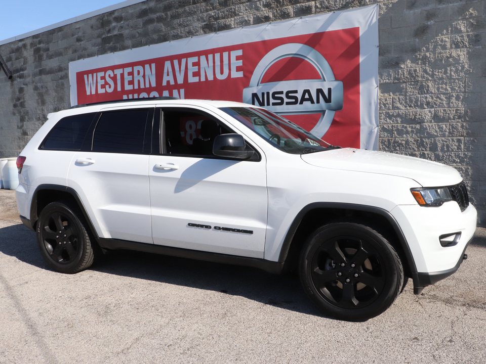 2019 Jeep Grand Cherokee Laredo 2