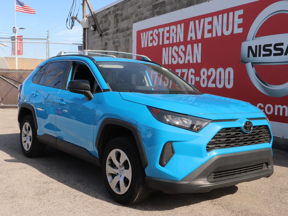 2021 Toyota RAV4 LE 1