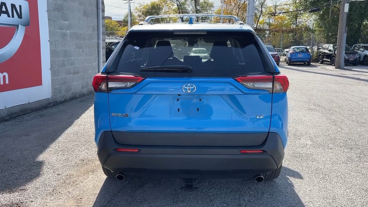 2021 Toyota RAV4 LE 5