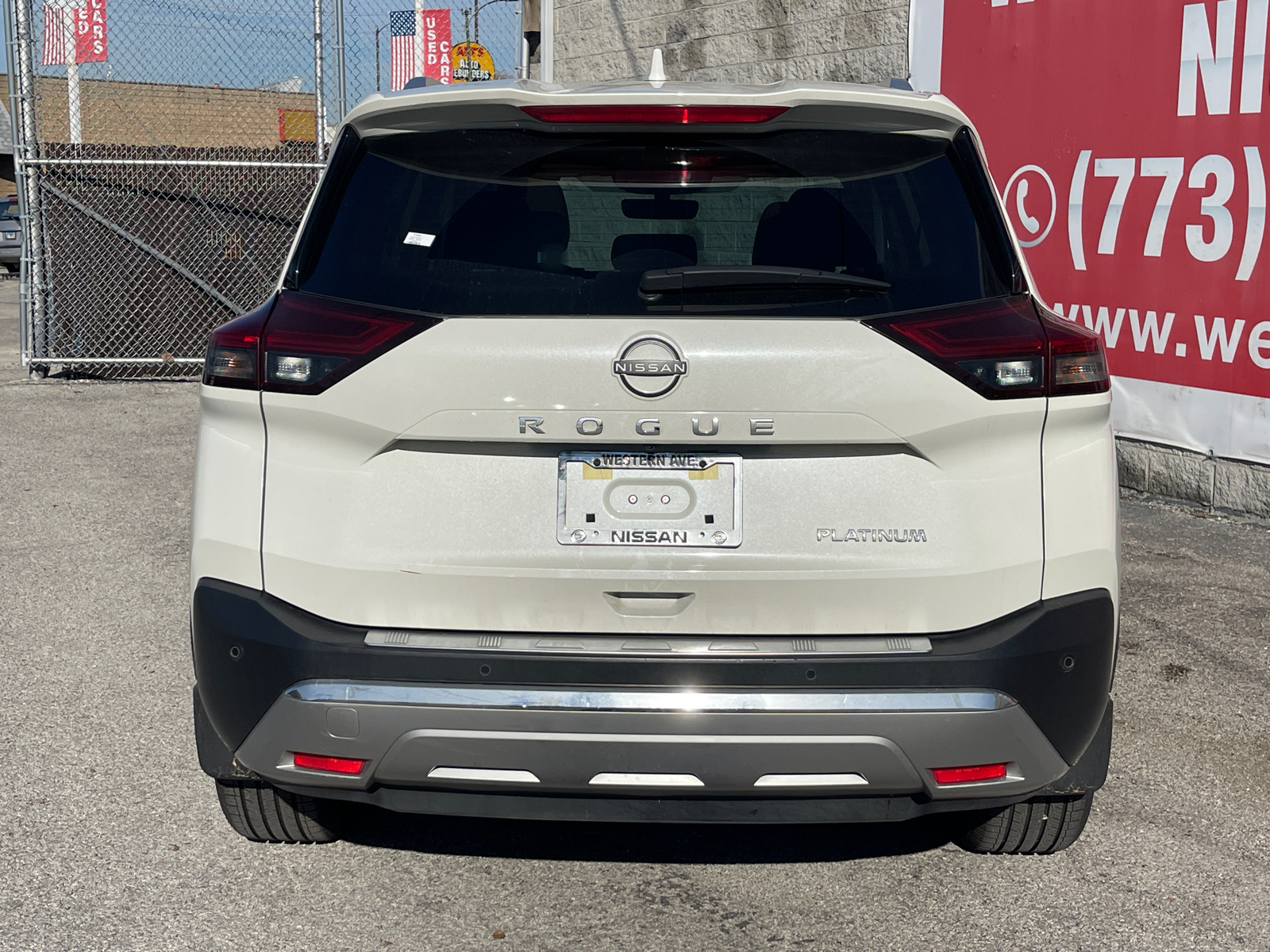 2023 Nissan Rogue Platinum 26