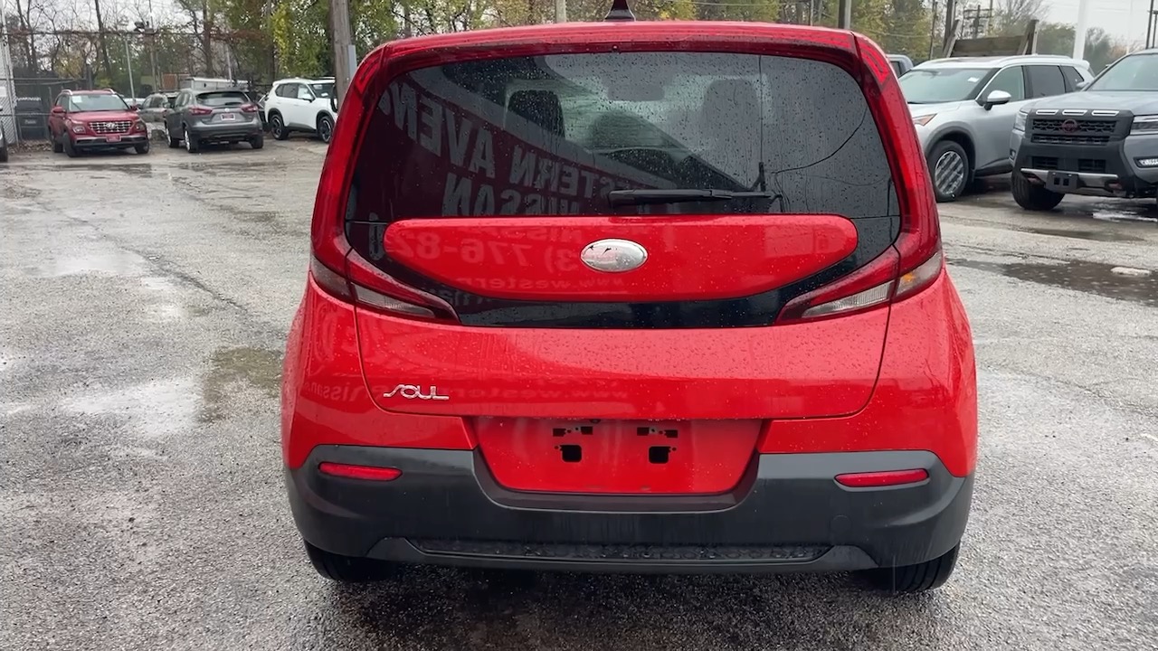 2020 Kia Soul LX 22