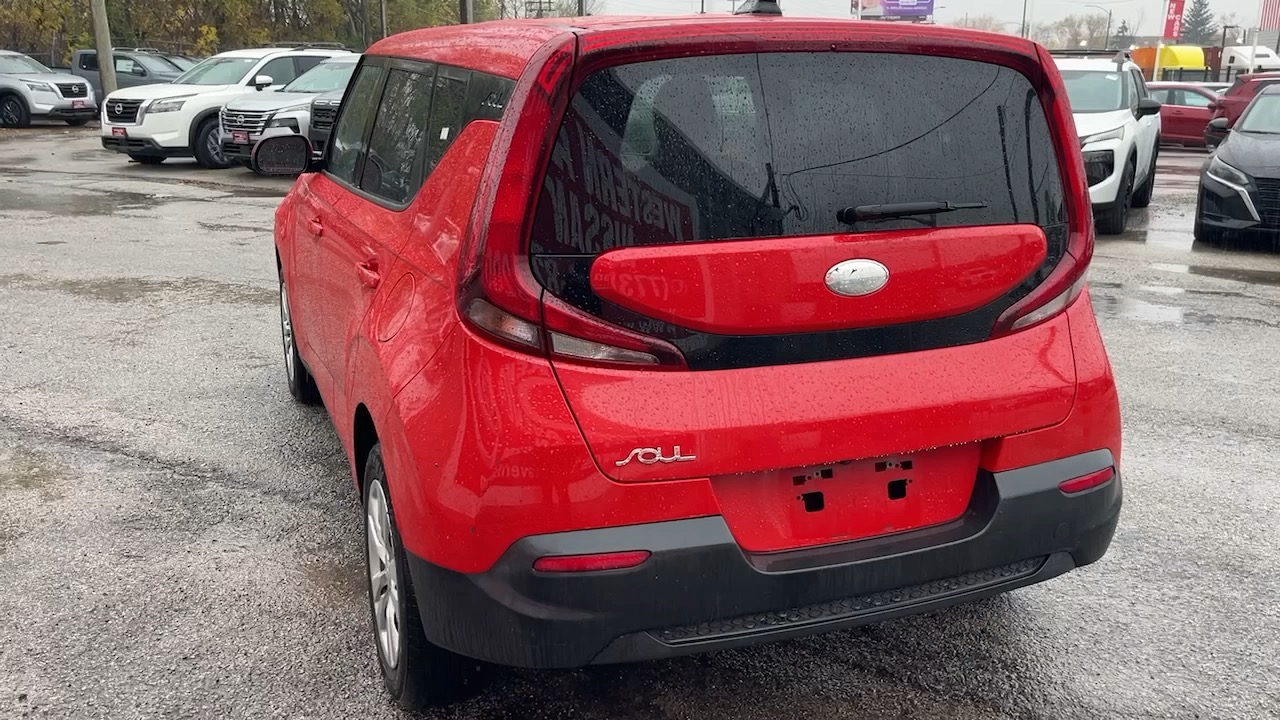 2020 Kia Soul LX 23