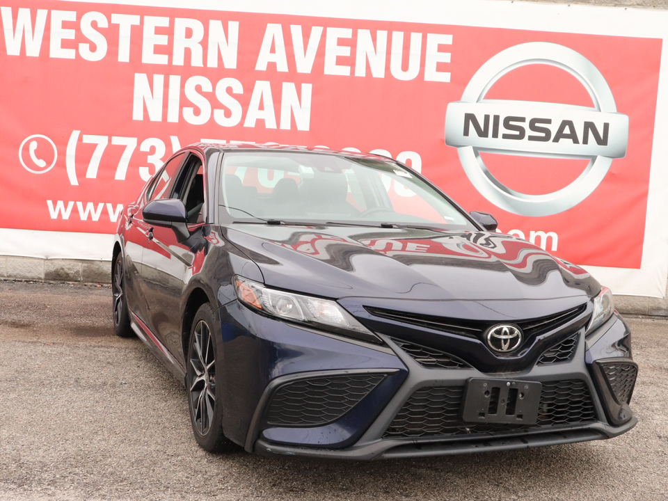 2021 Toyota Camry SE 1