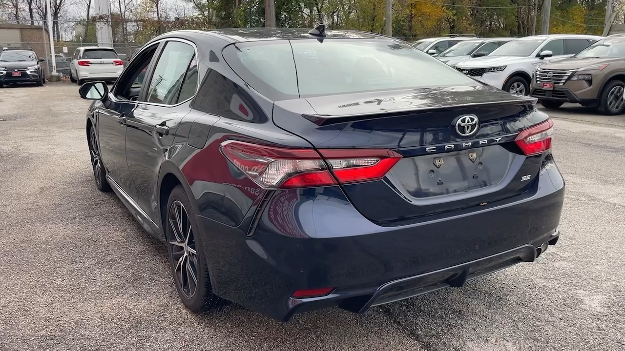 2021 Toyota Camry SE 6