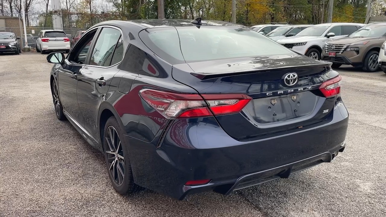 2021 Toyota Camry SE 25