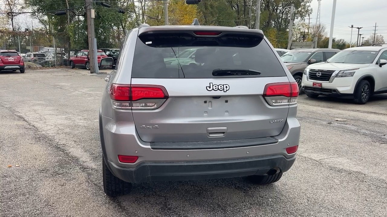 2021 Jeep Grand Cherokee Laredo E 4