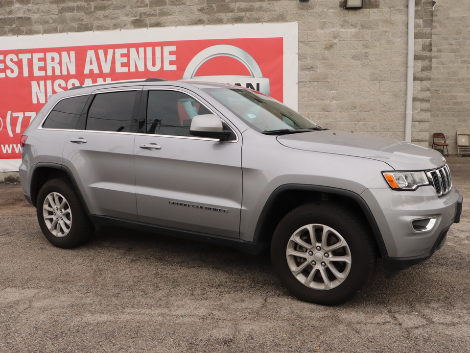 2021 Jeep Grand Cherokee Laredo E 21