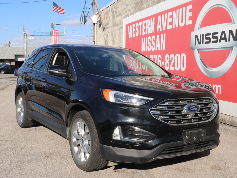 2022 Ford Edge Titanium 1