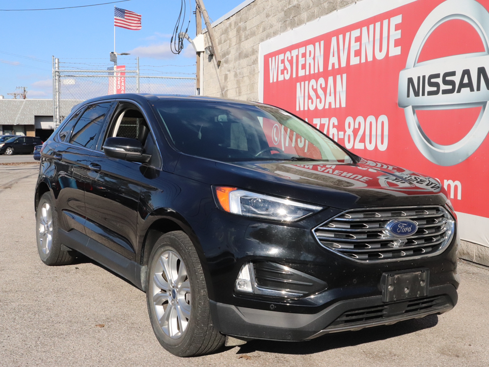 2022 Ford Edge Titanium 2