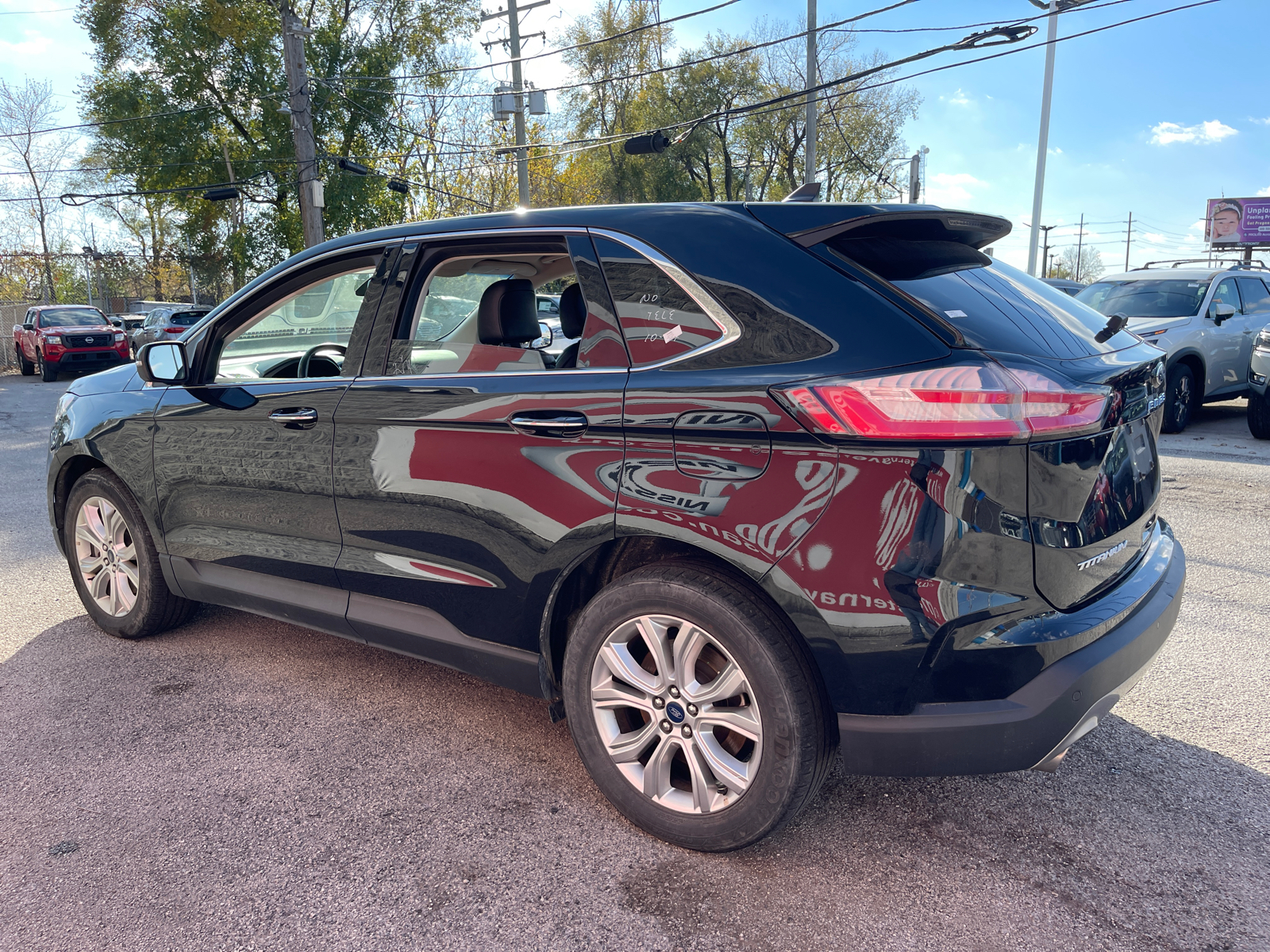 2022 Ford Edge Titanium 7