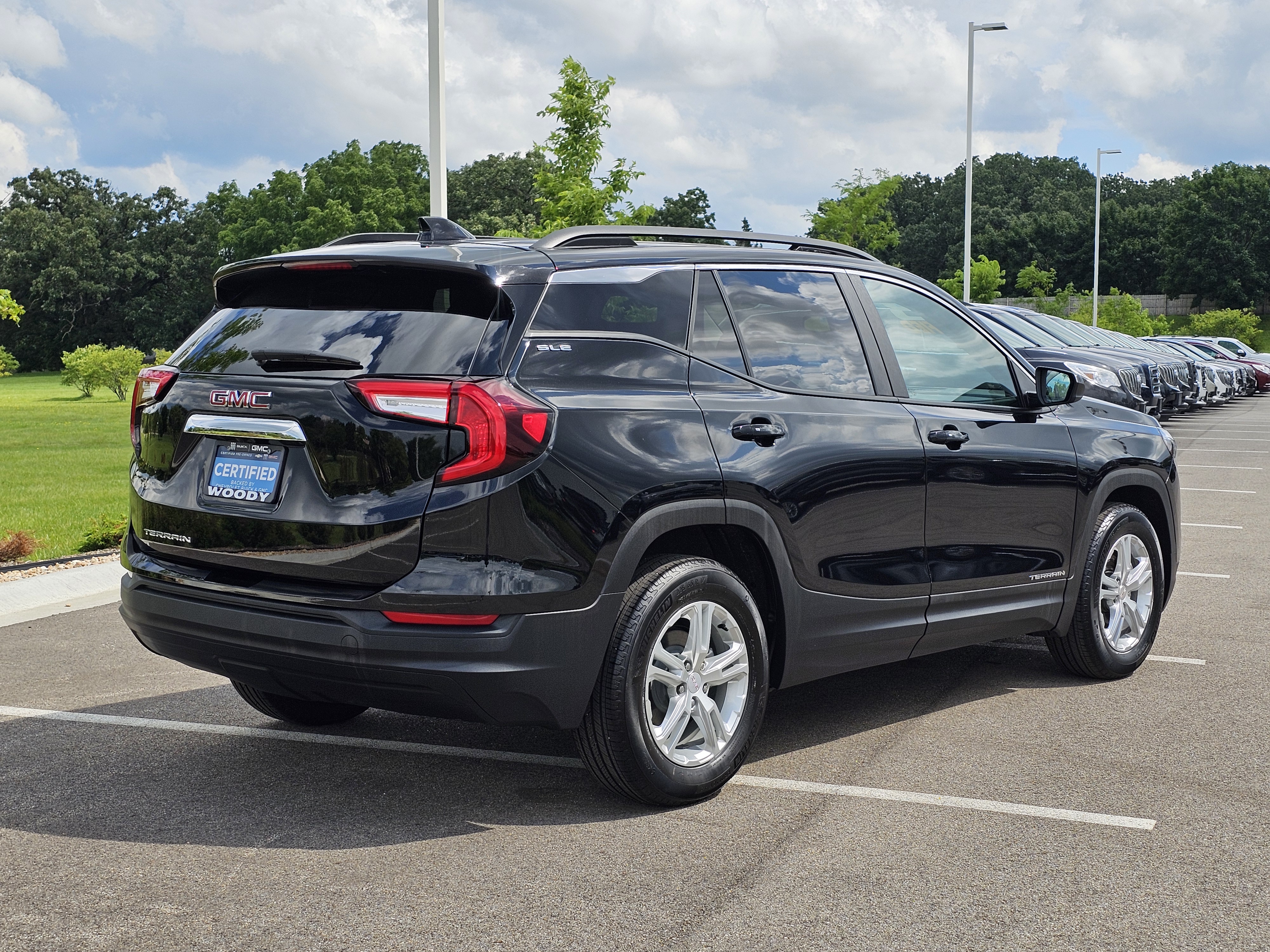 2023 GMC Terrain SLE 7