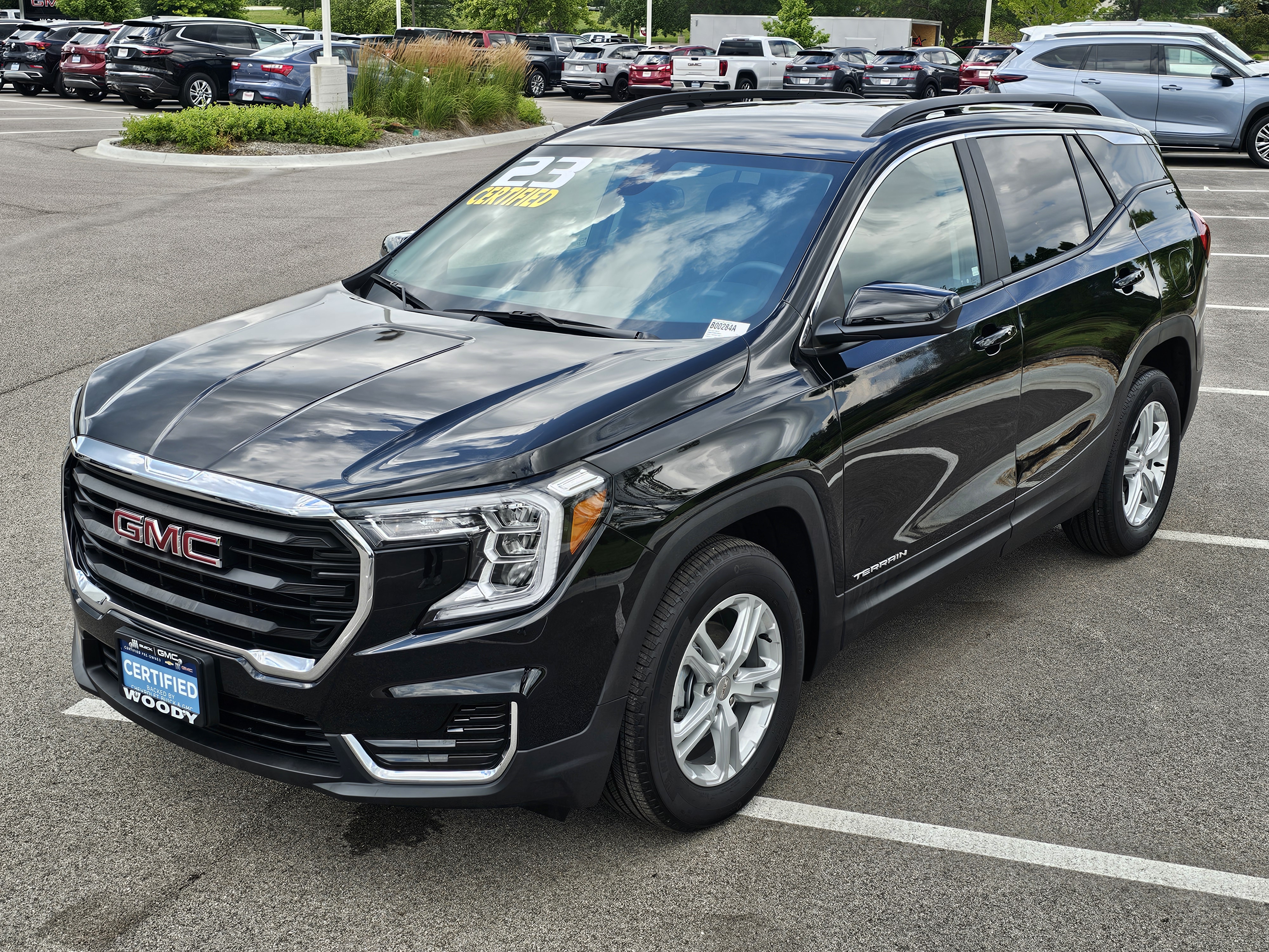 2023 GMC Terrain SLE 9