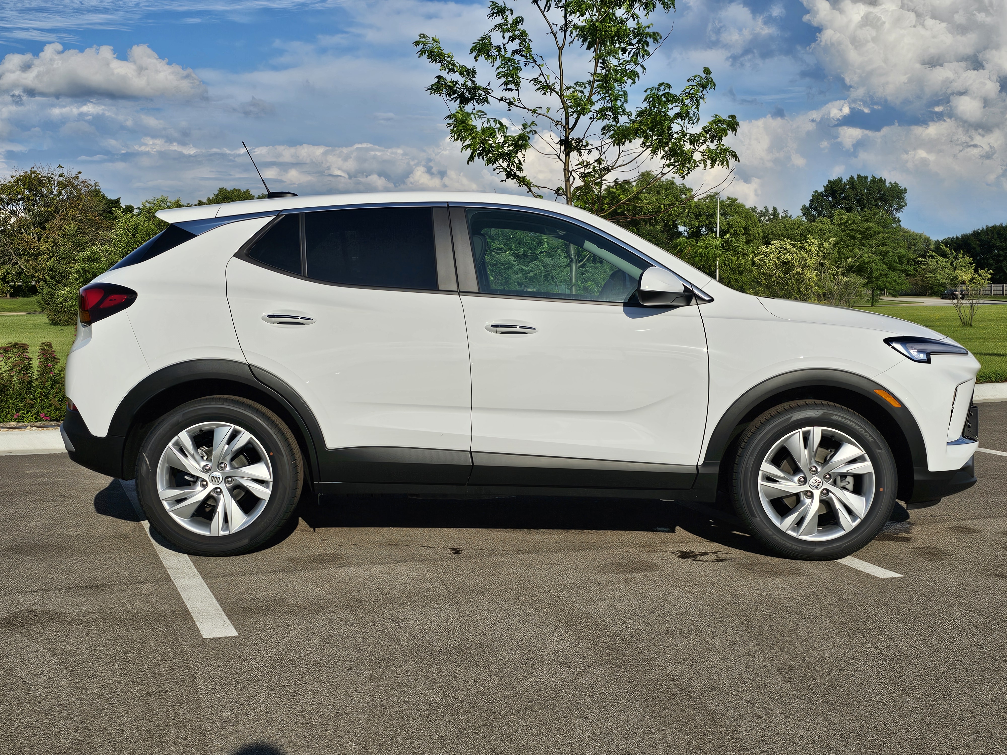 2025 Buick Encore GX Preferred 8