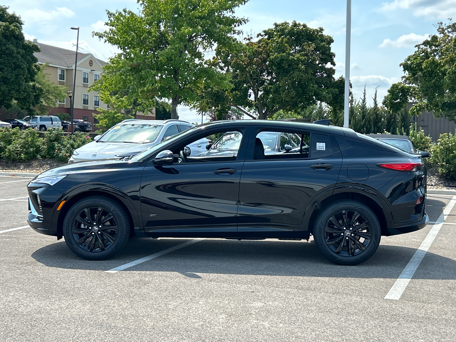 2025 Buick Envista Sport Touring 5