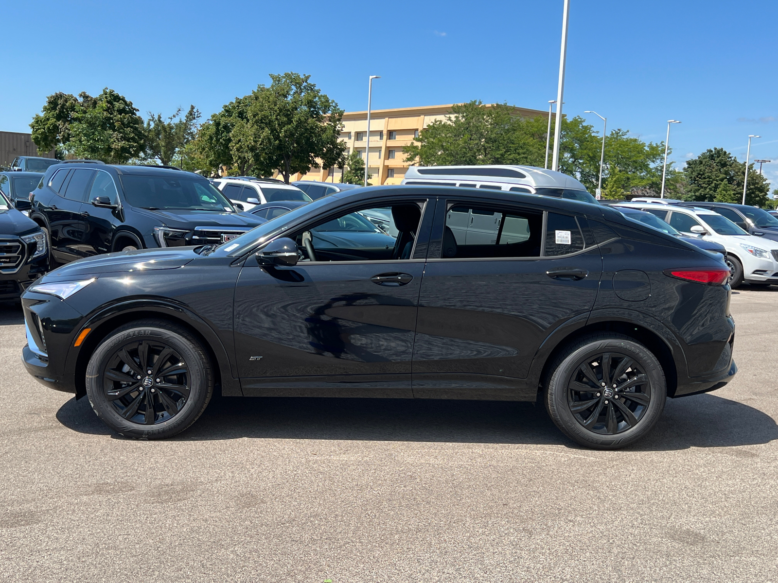 2025 Buick Envista Sport Touring 4