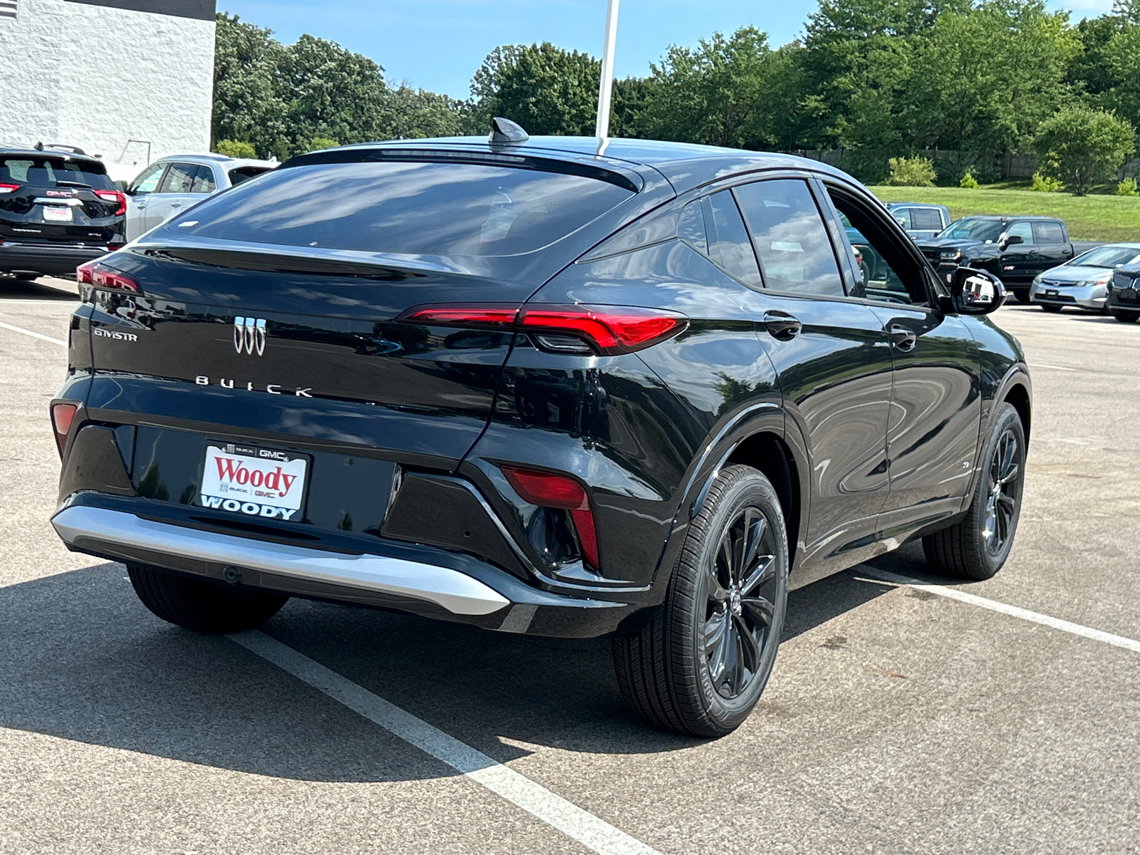 2025 Buick Envista Sport Touring 8