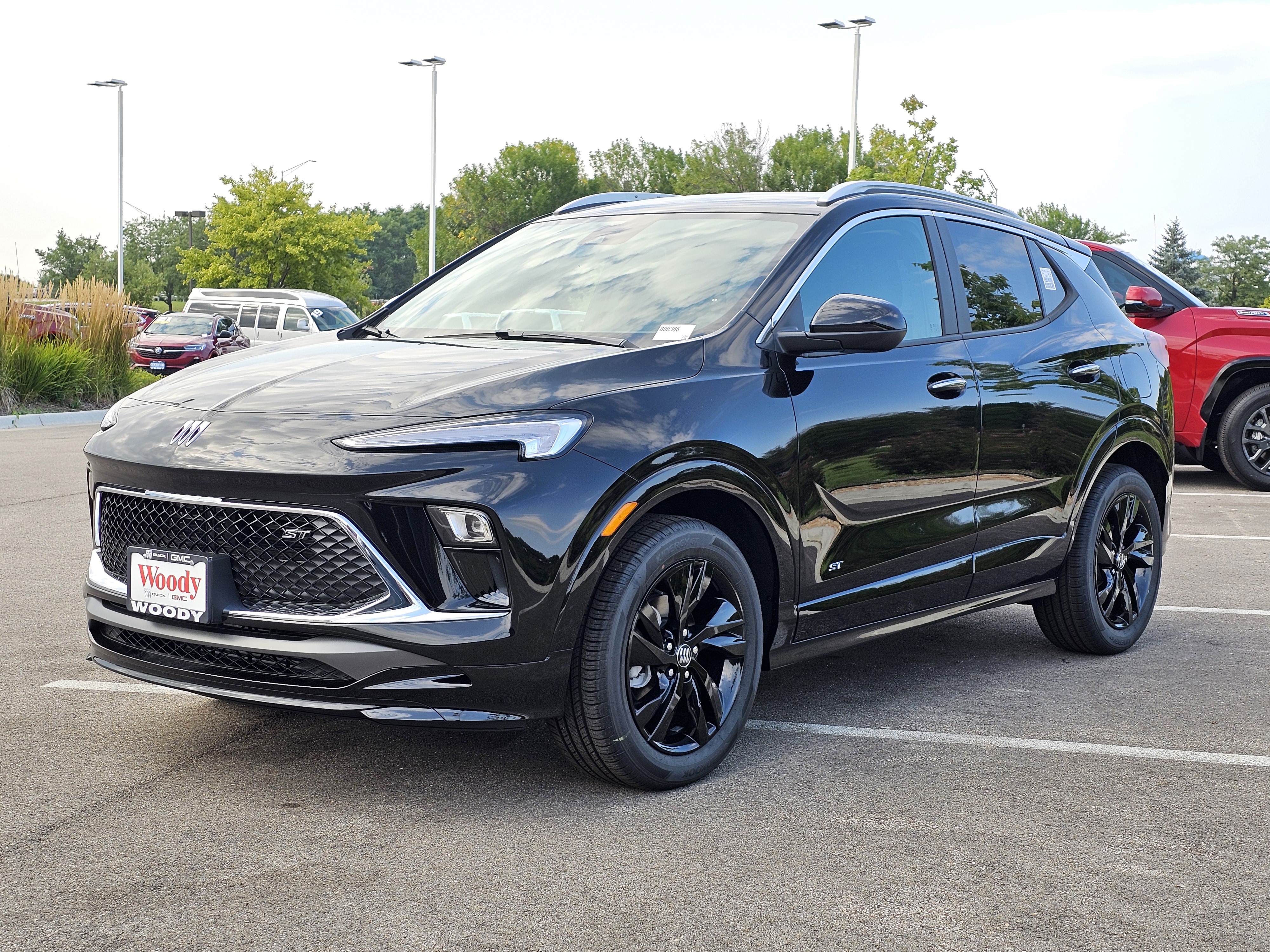 2025 Buick Encore GX Sport Touring 3