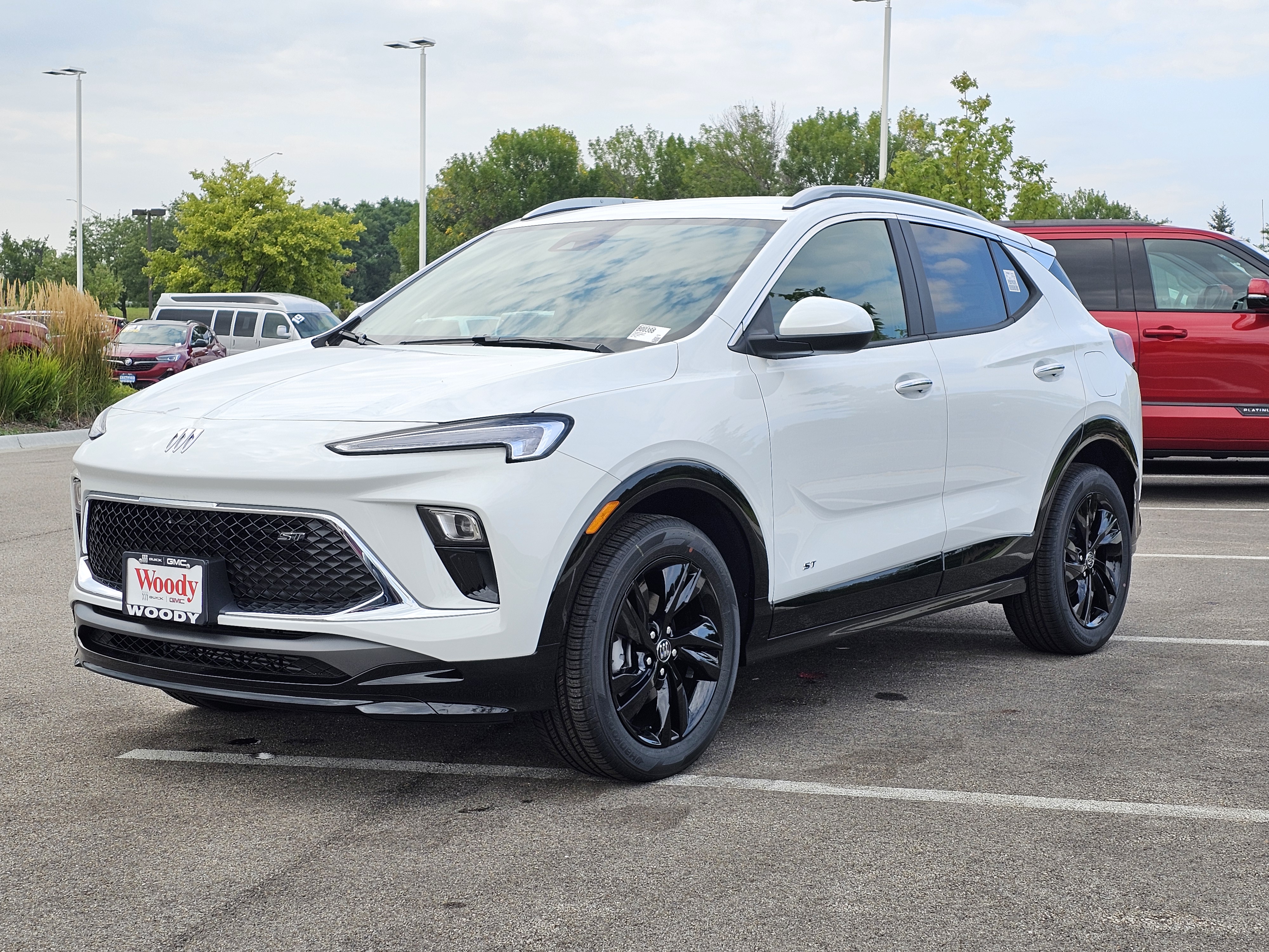 2025 Buick Encore GX Sport Touring 3