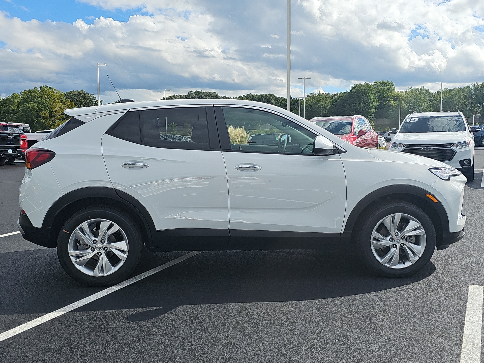 2025 Buick Encore GX Preferred 9