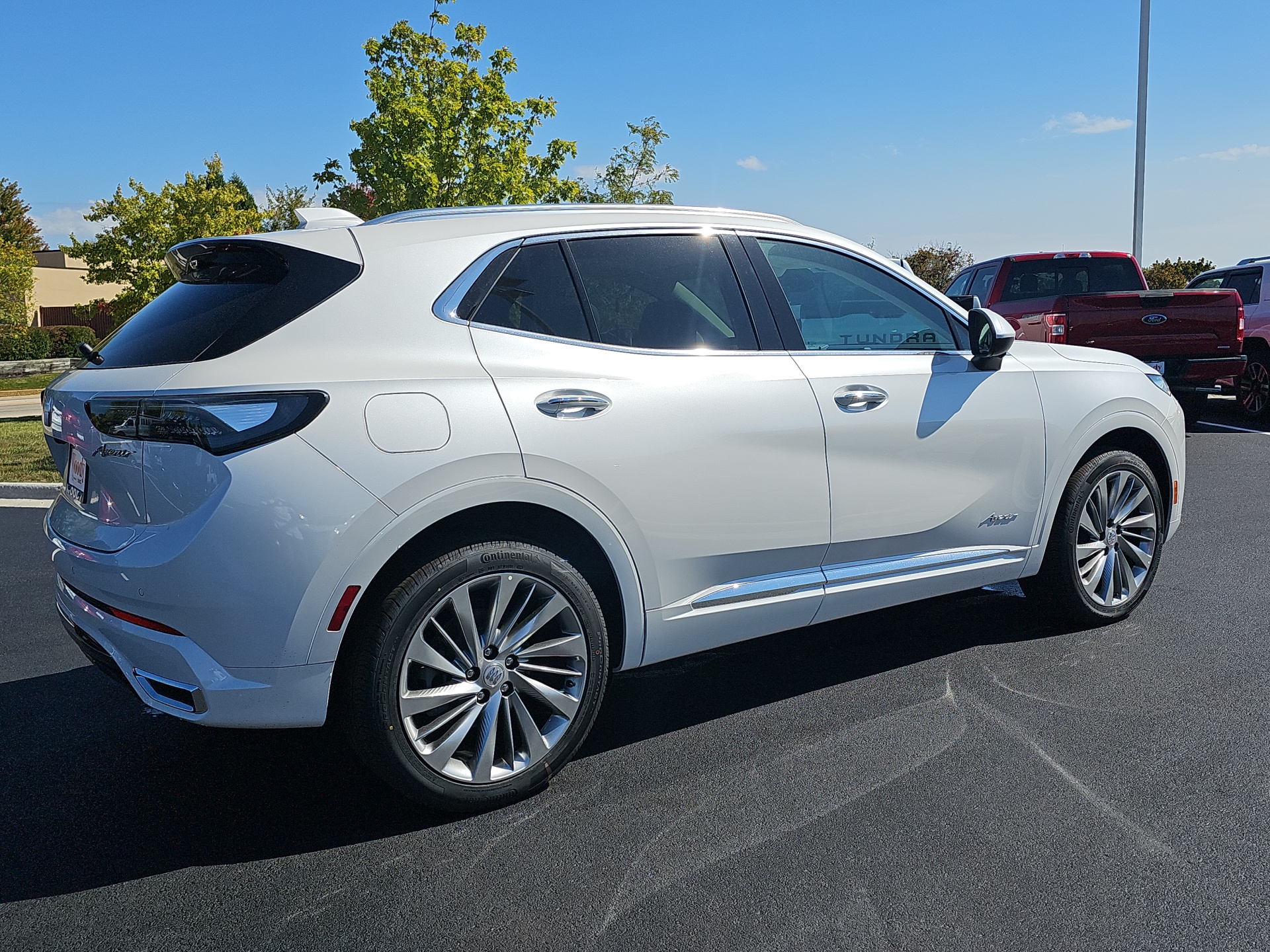 2024 Buick Envision Avenir 8