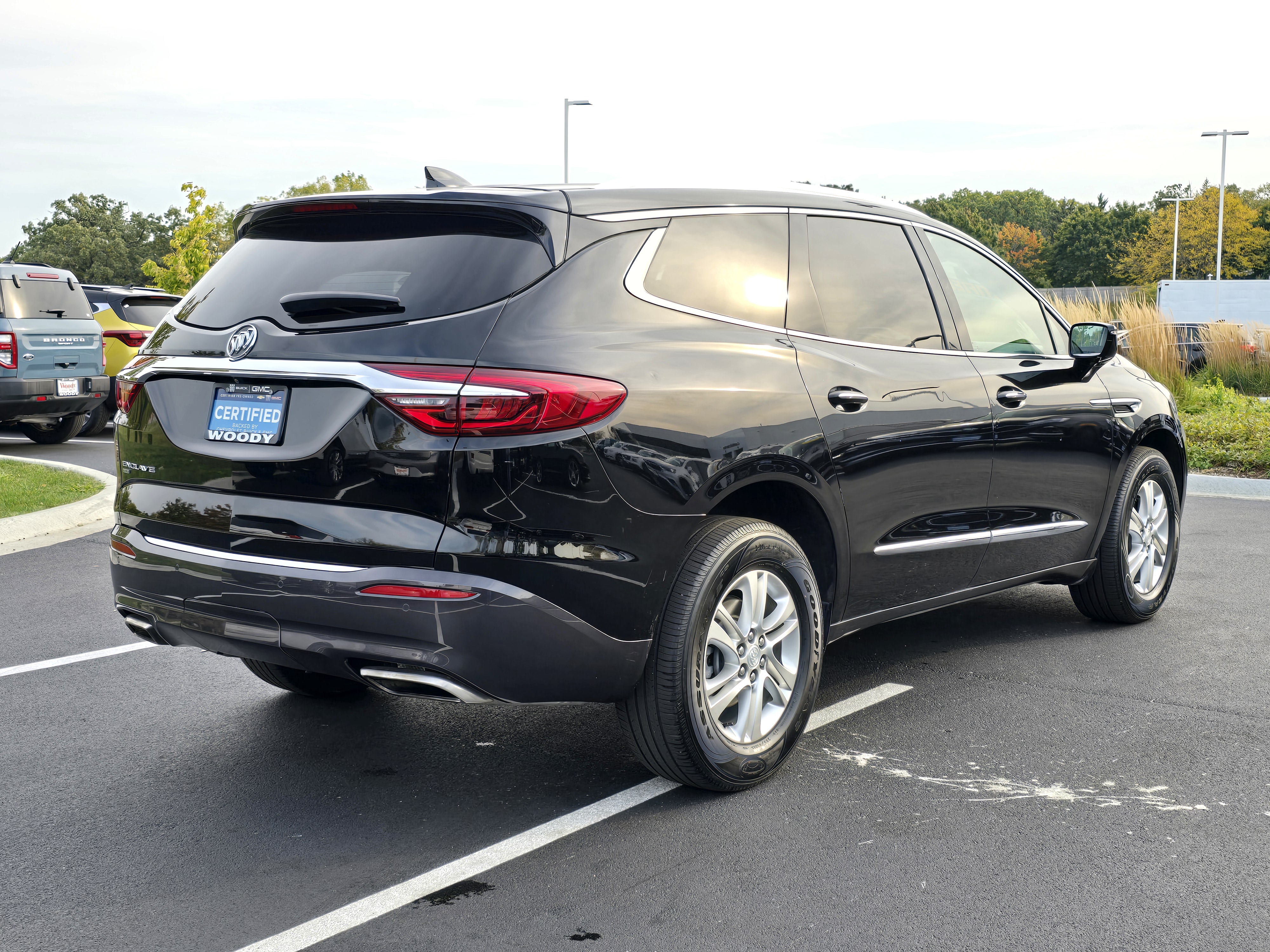 2021 Buick Enclave Essence 8