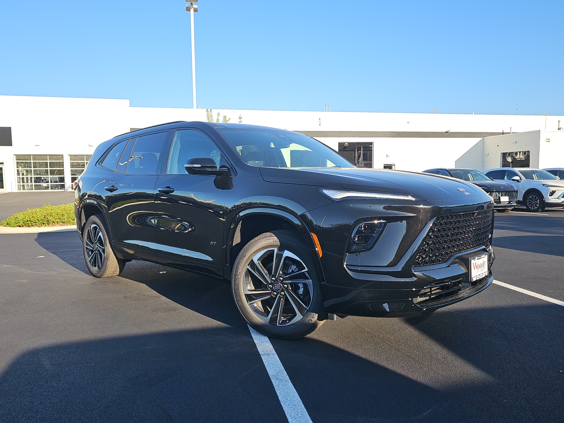 2025 Buick Enclave Sport Touring 2