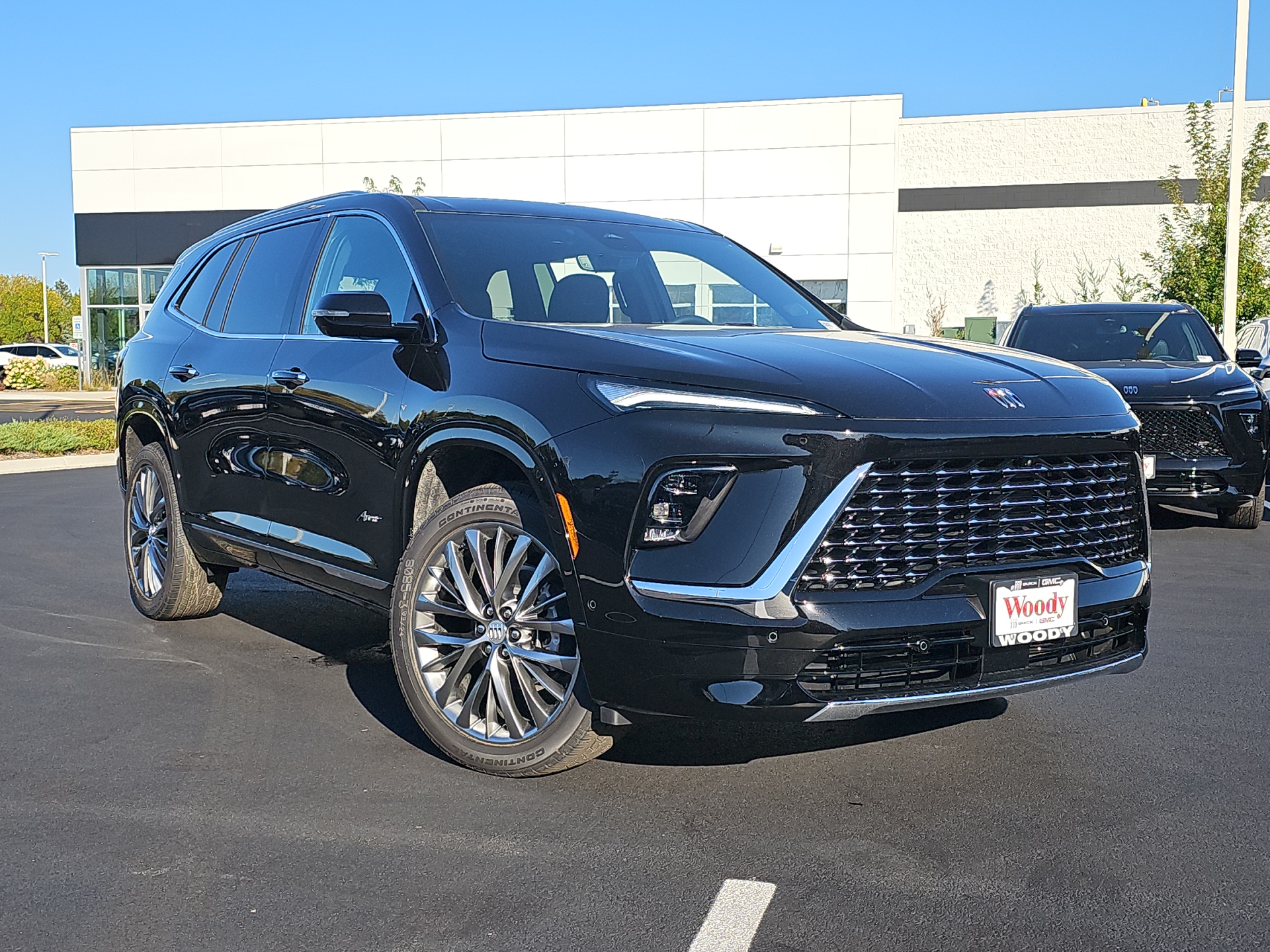 2025 Buick Enclave Avenir 2