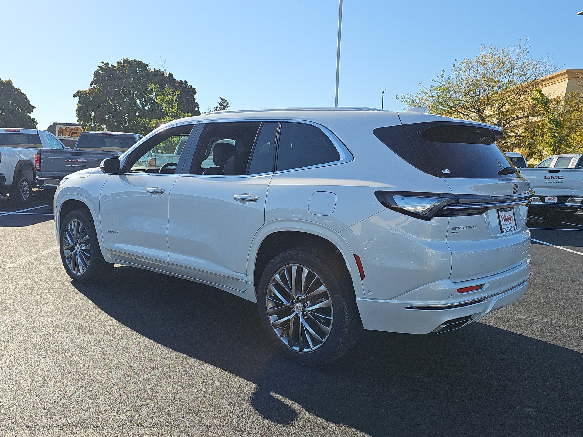 2025 Buick Enclave Avenir 6