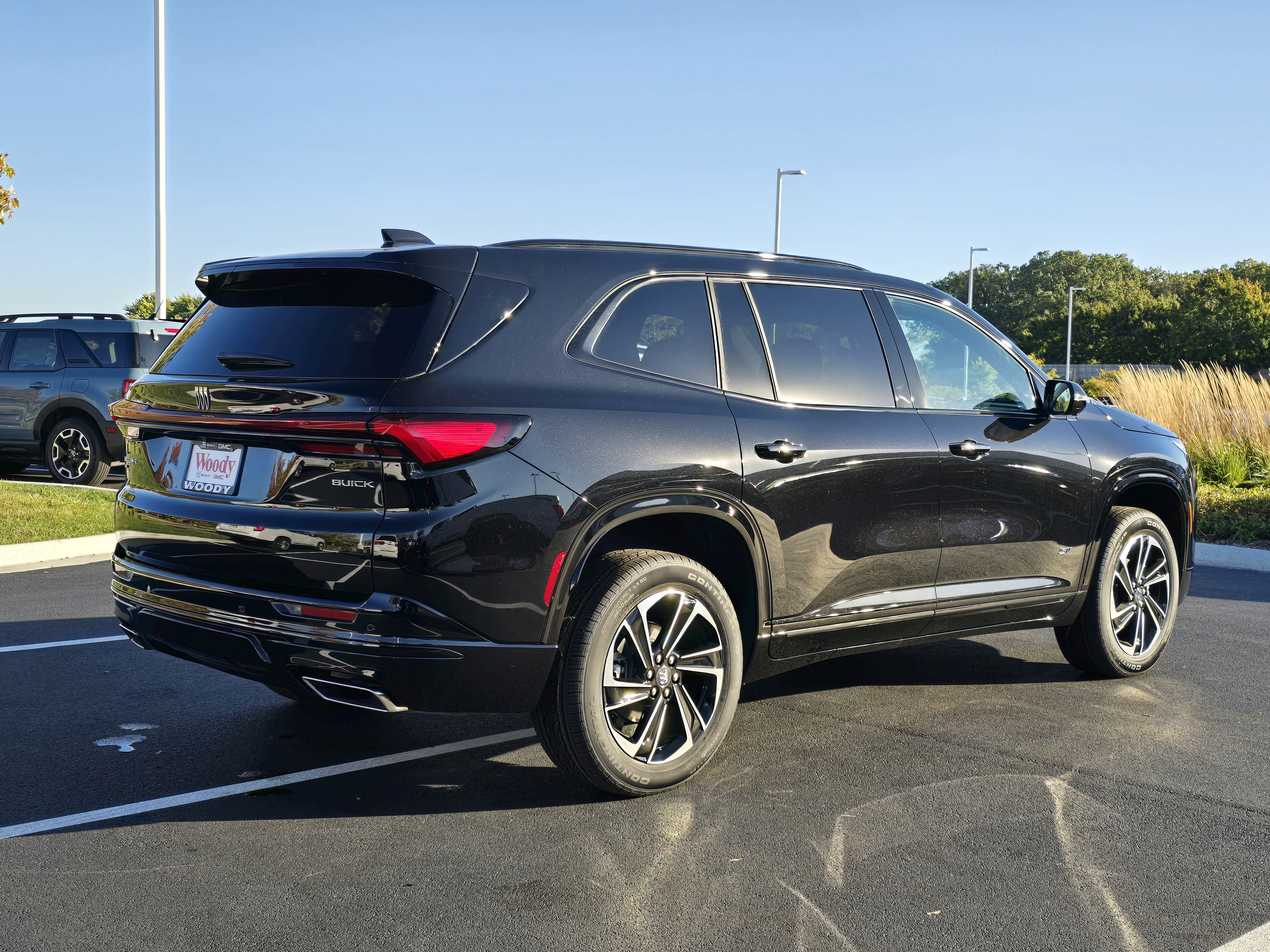 2025 Buick Enclave Sport Touring 8