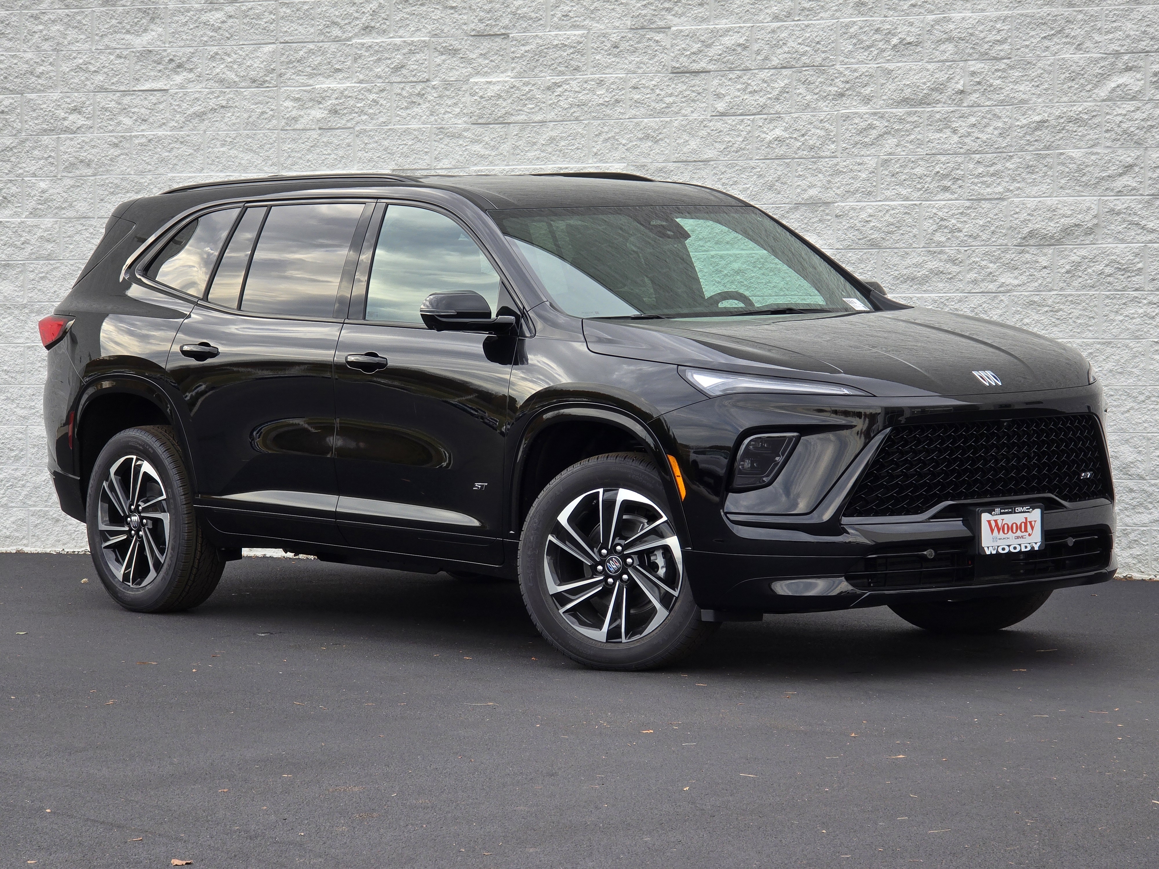 2025 Buick Enclave Sport Touring 2