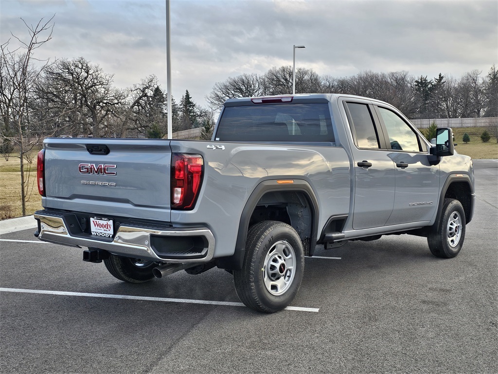 2024 GMC Sierra 2500HD Pro 7