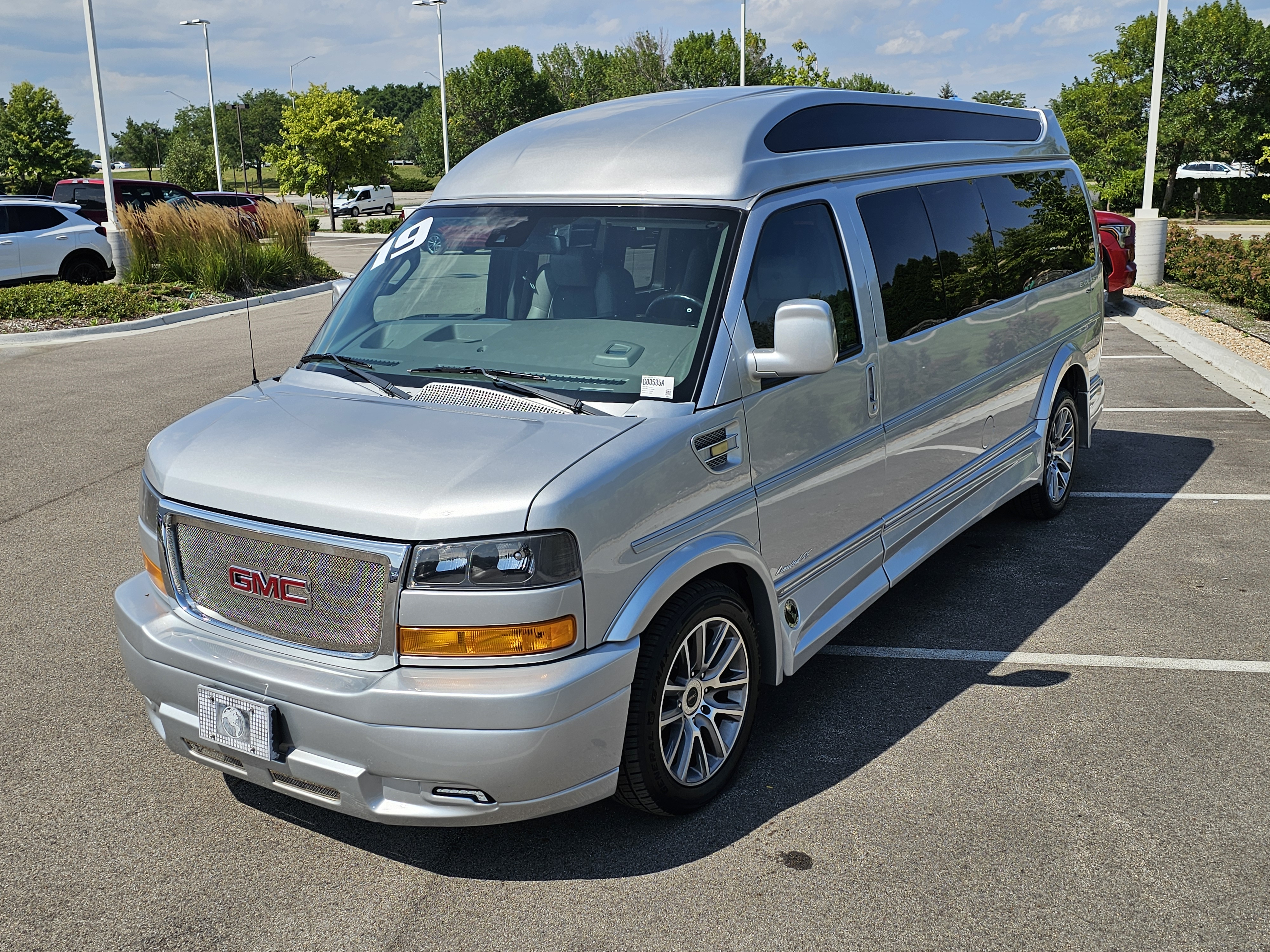 2019 GMC Savana 2500 Work Van 9