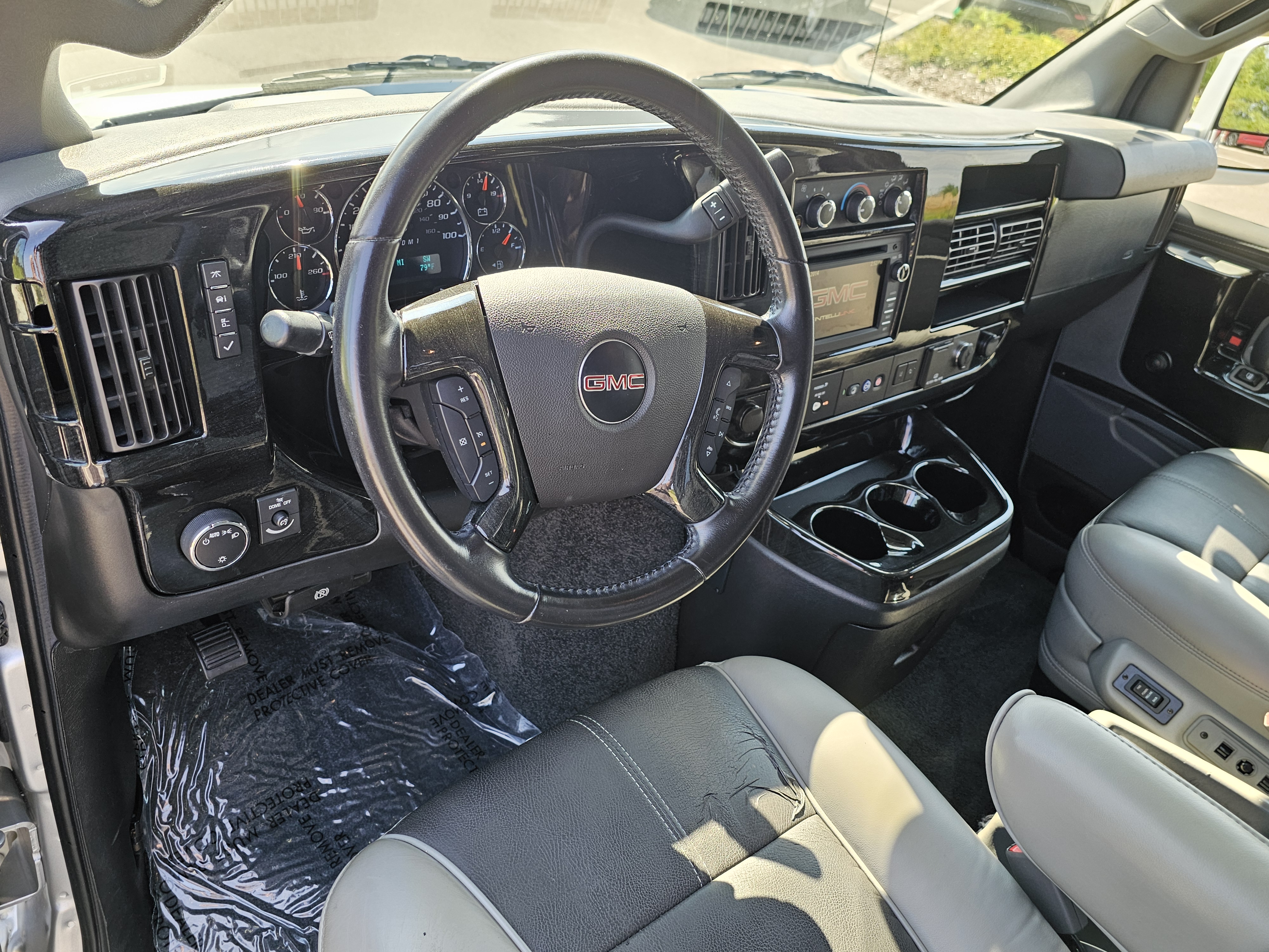 2019 GMC Savana 2500 Work Van 14