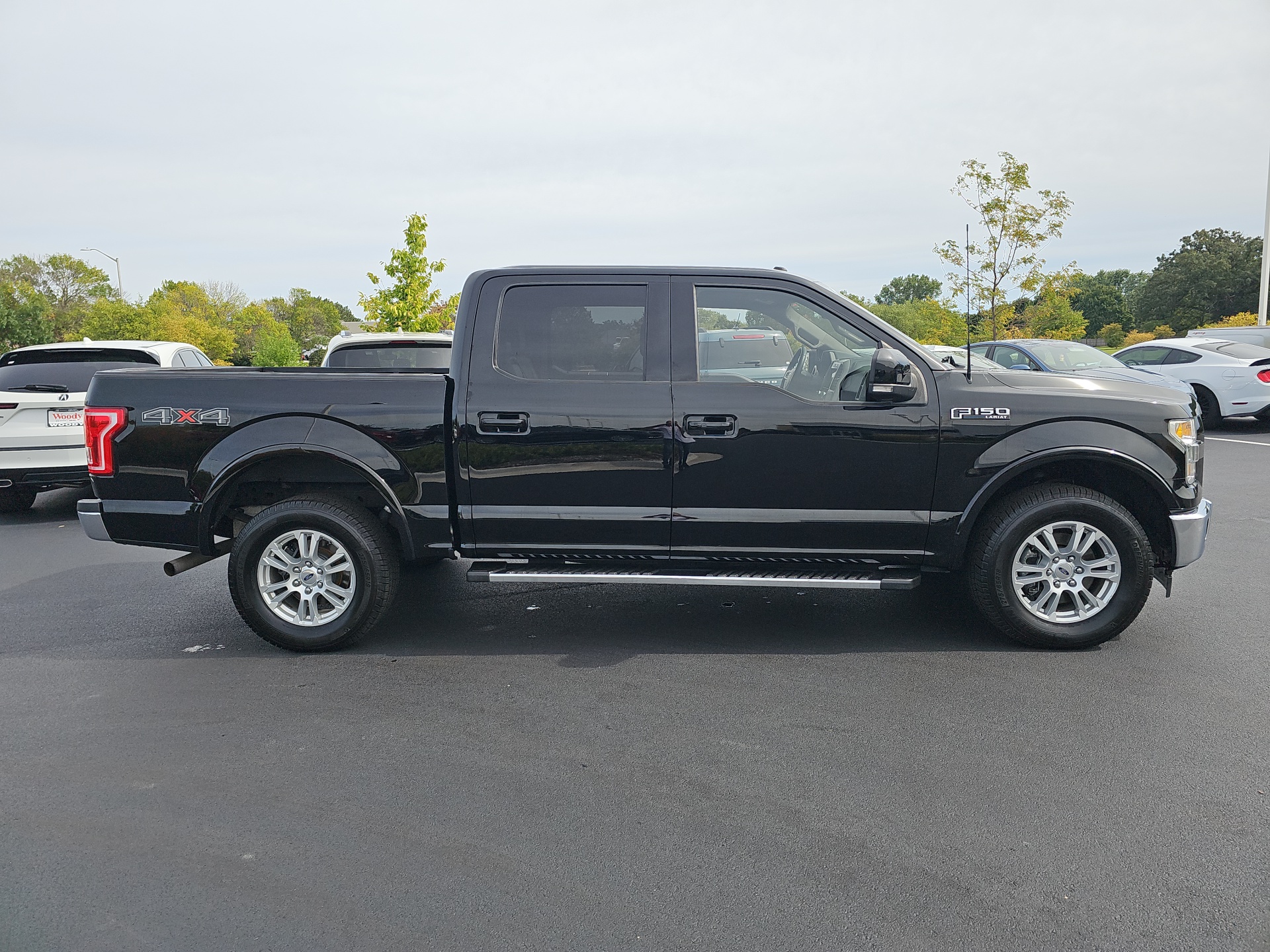 2017 Ford F-150 Lariat 9