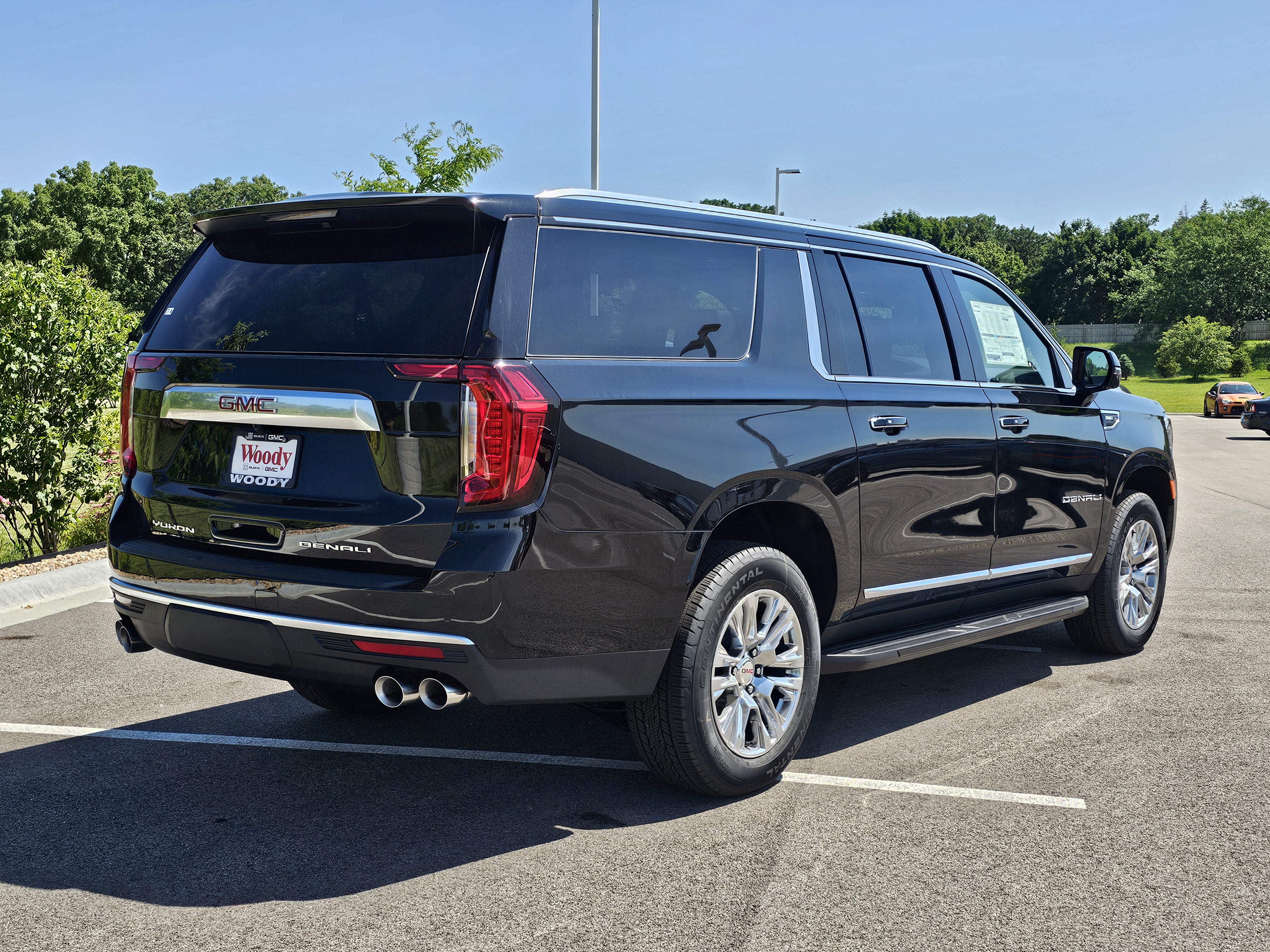 2024 GMC Yukon XL Denali 7