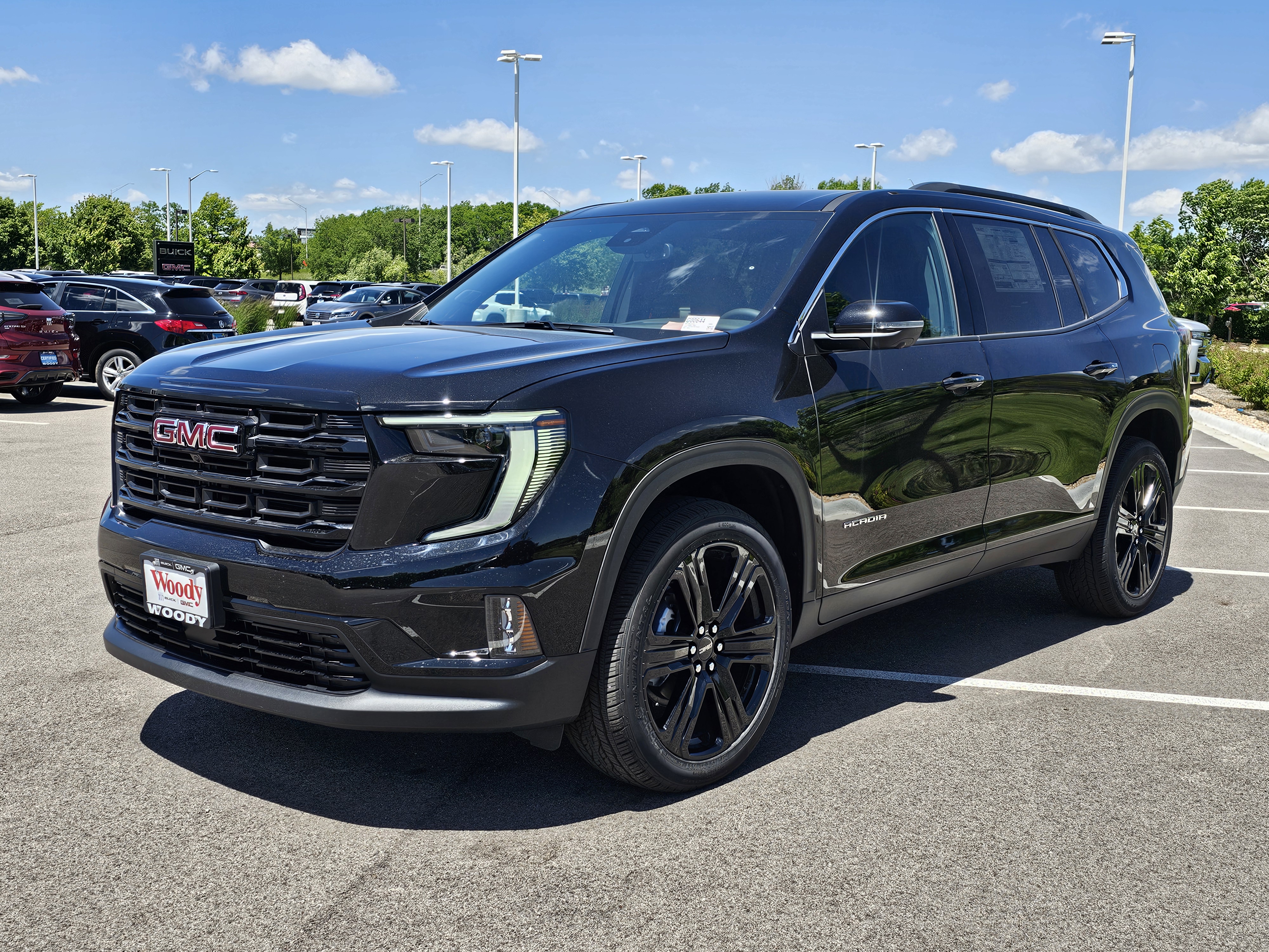 2024 GMC Acadia Elevation 3