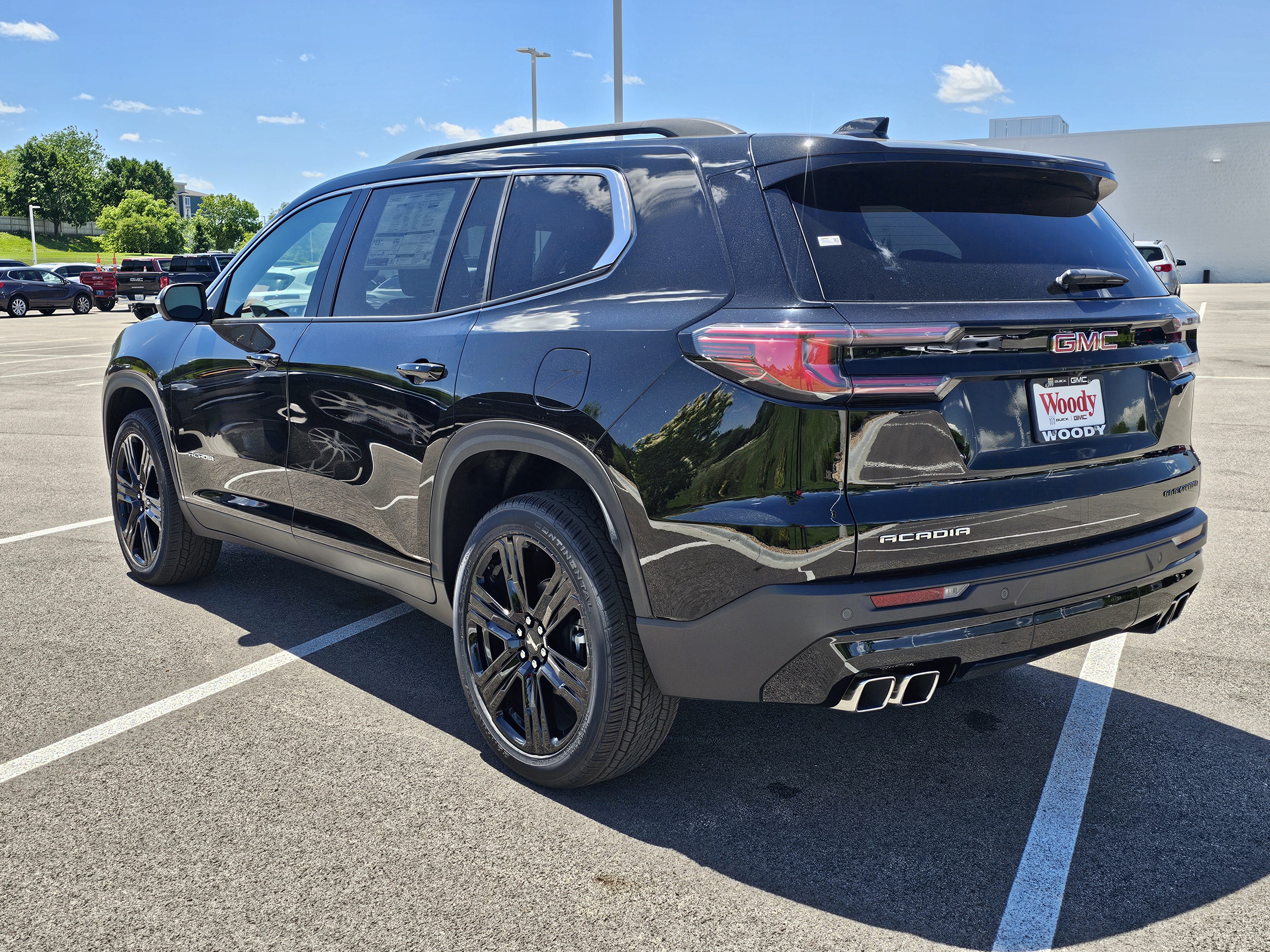 2024 GMC Acadia Elevation 5