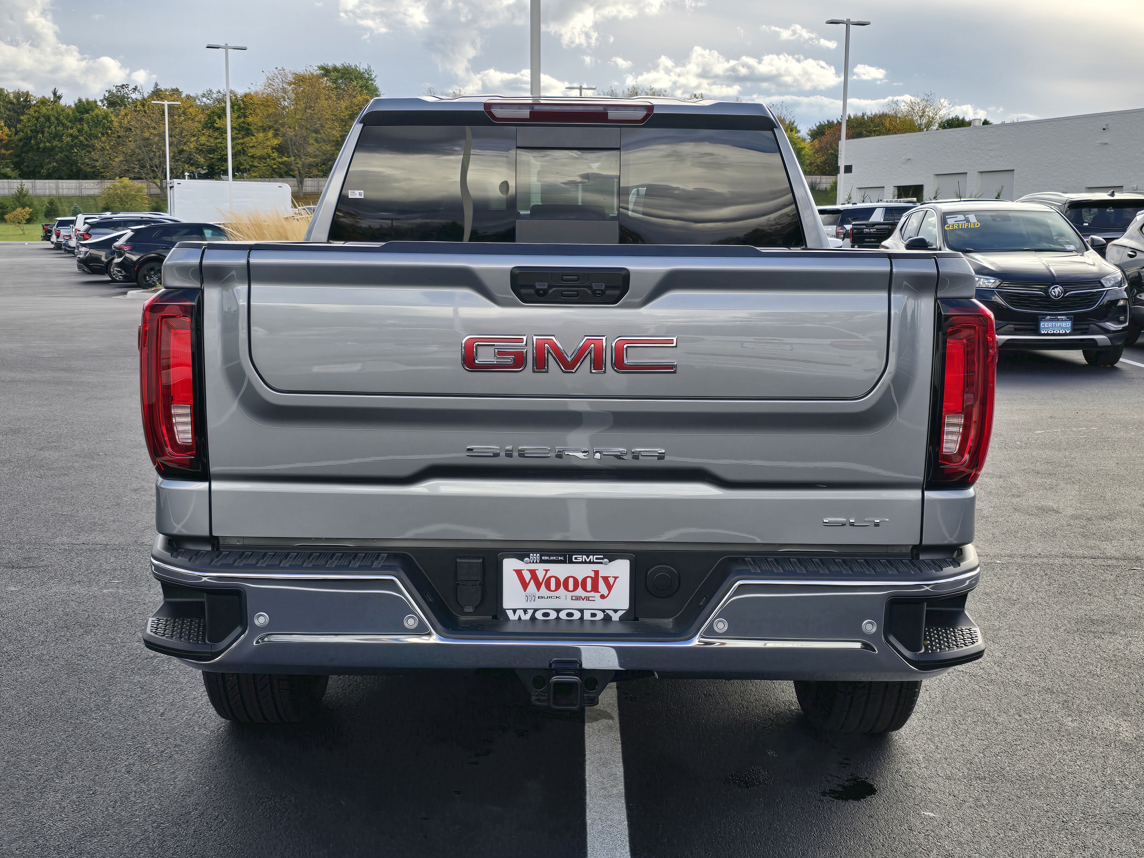 2024 GMC Sierra 1500 SLT 7