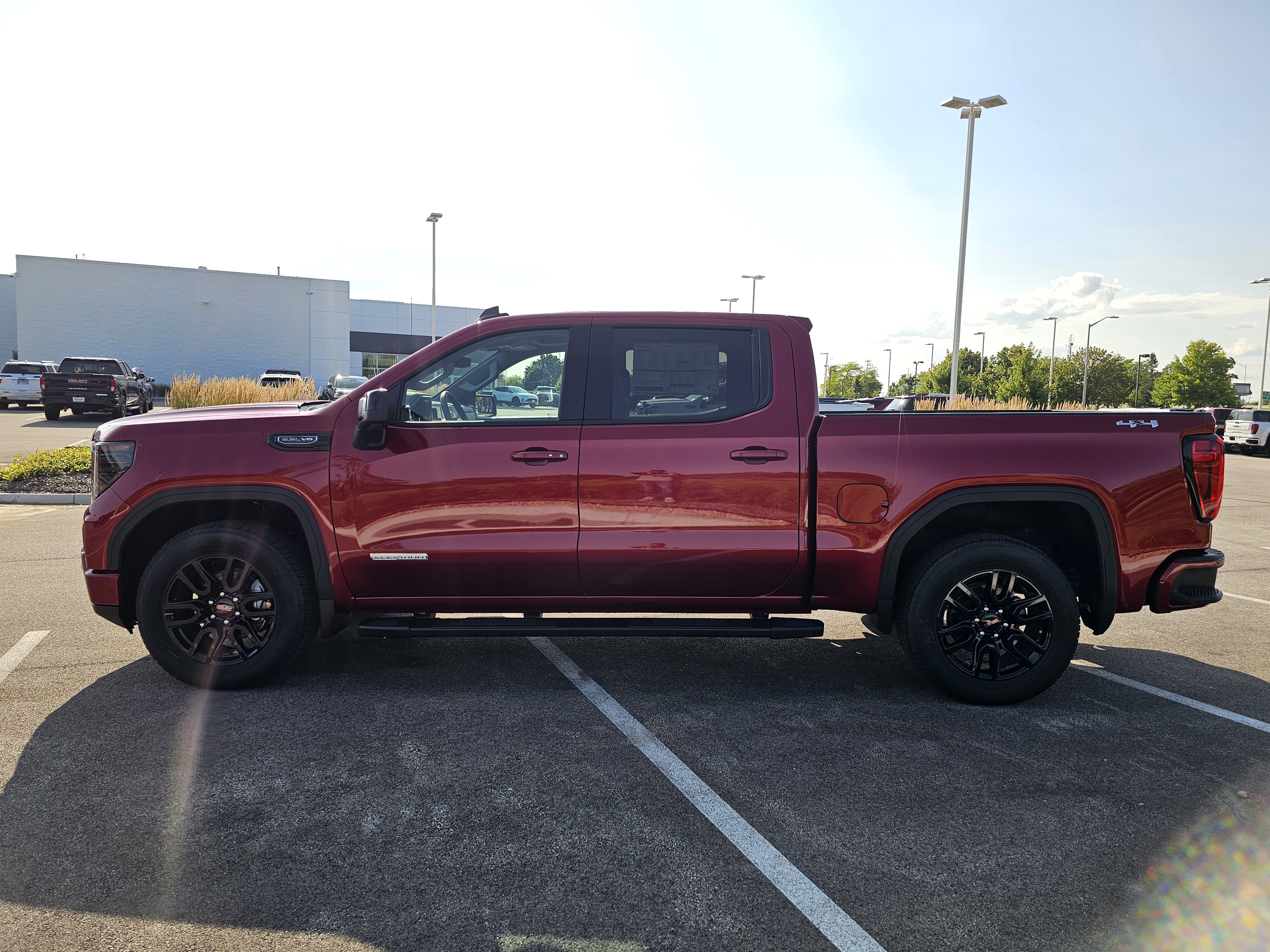 2024 GMC Sierra 1500 Elevation 4