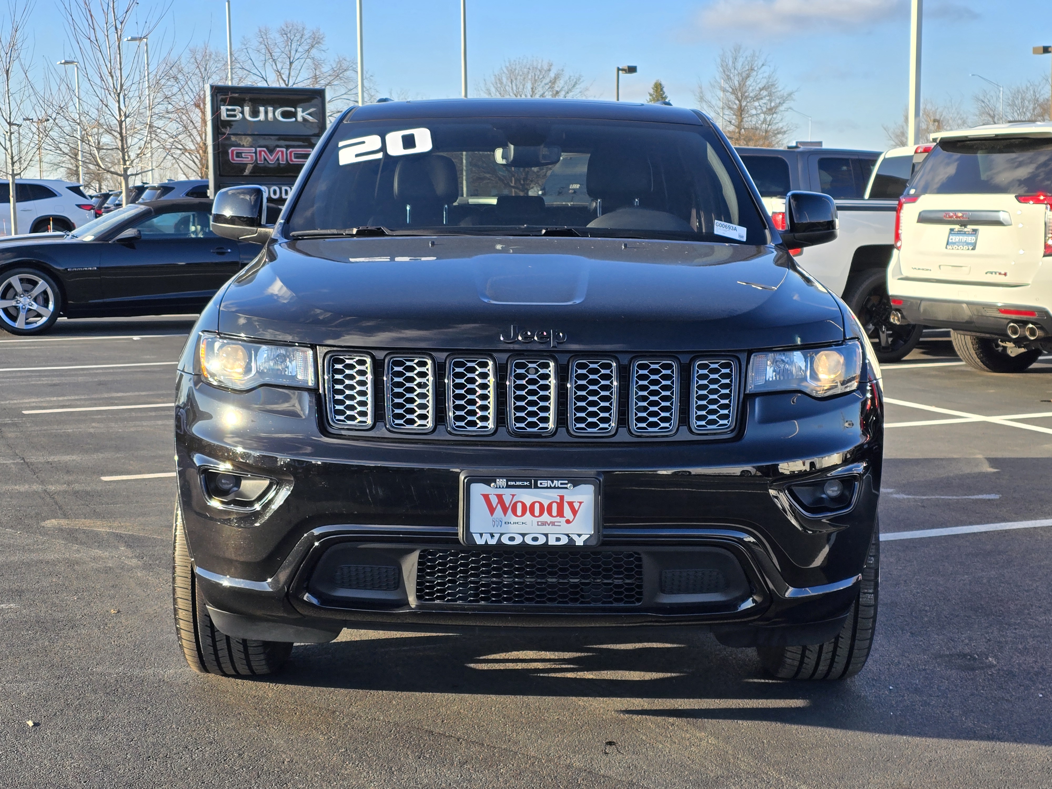 2020 Jeep Grand Cherokee Altitude 3