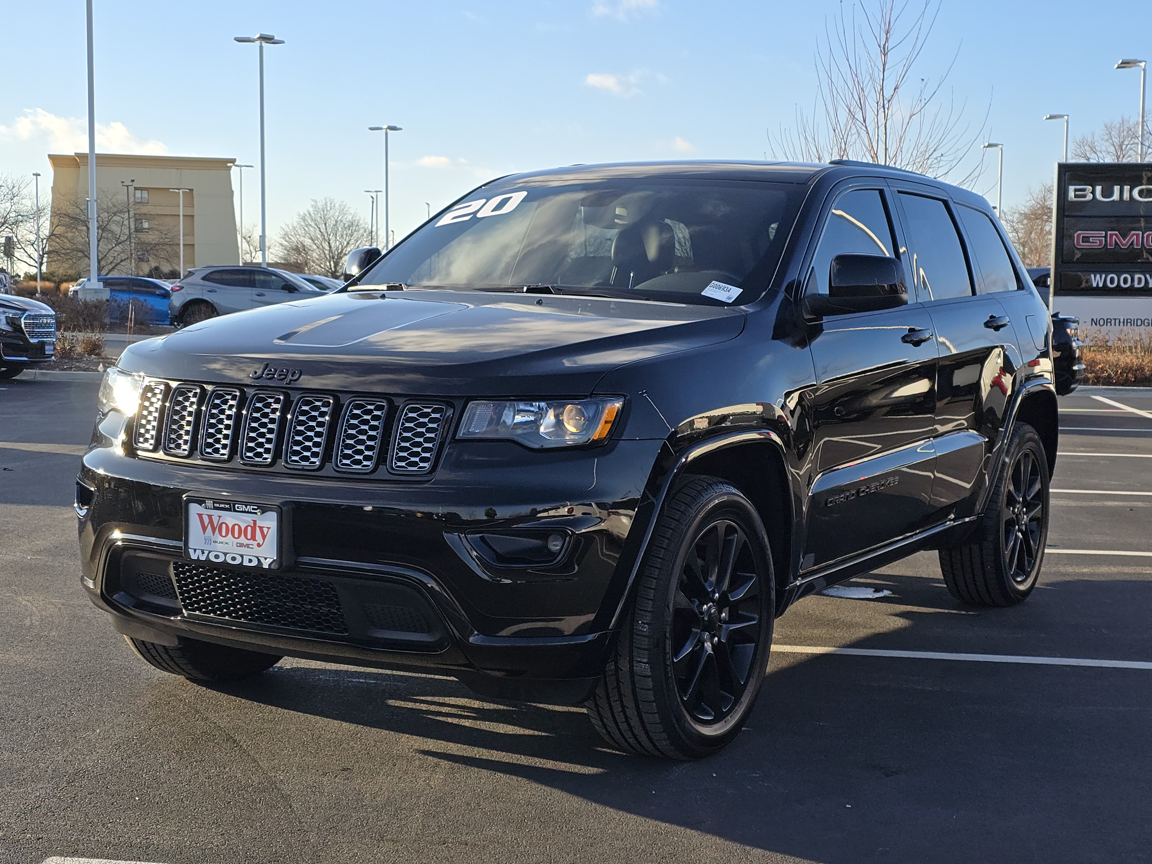 2020 Jeep Grand Cherokee Altitude 4