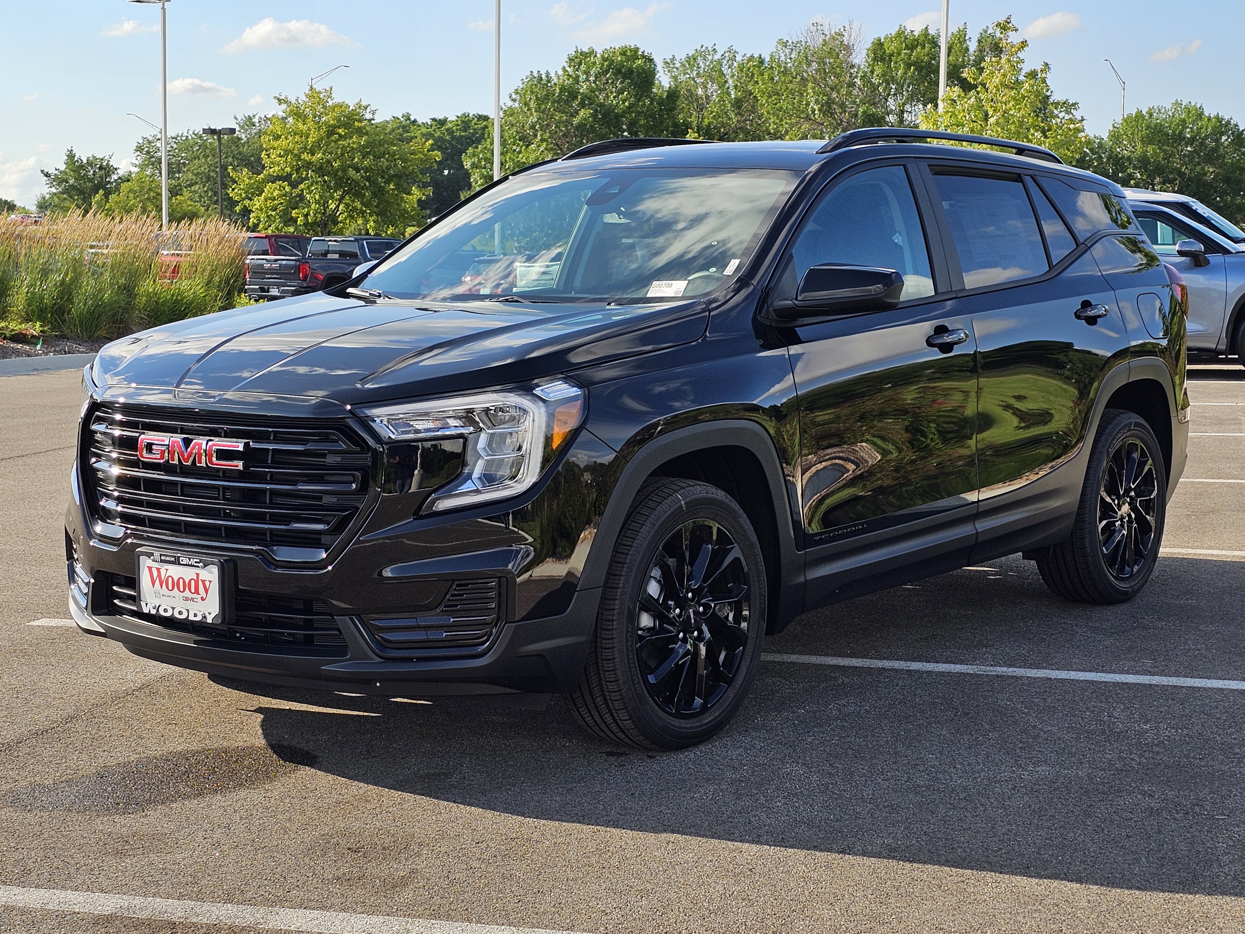 2024 GMC Terrain SLE 3