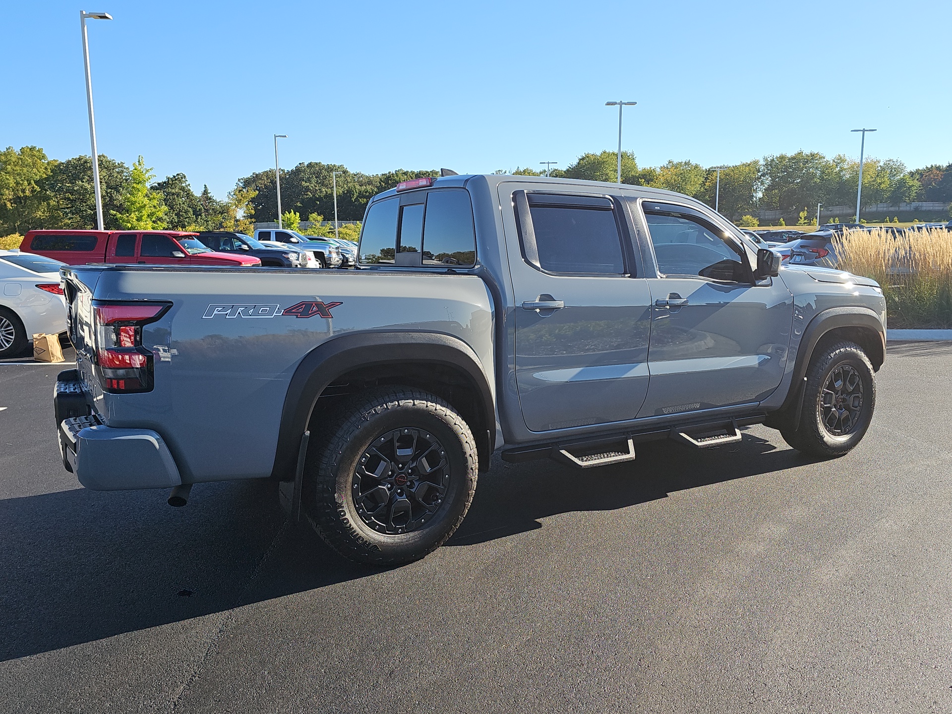 2022 Nissan Frontier PRO-4X 8