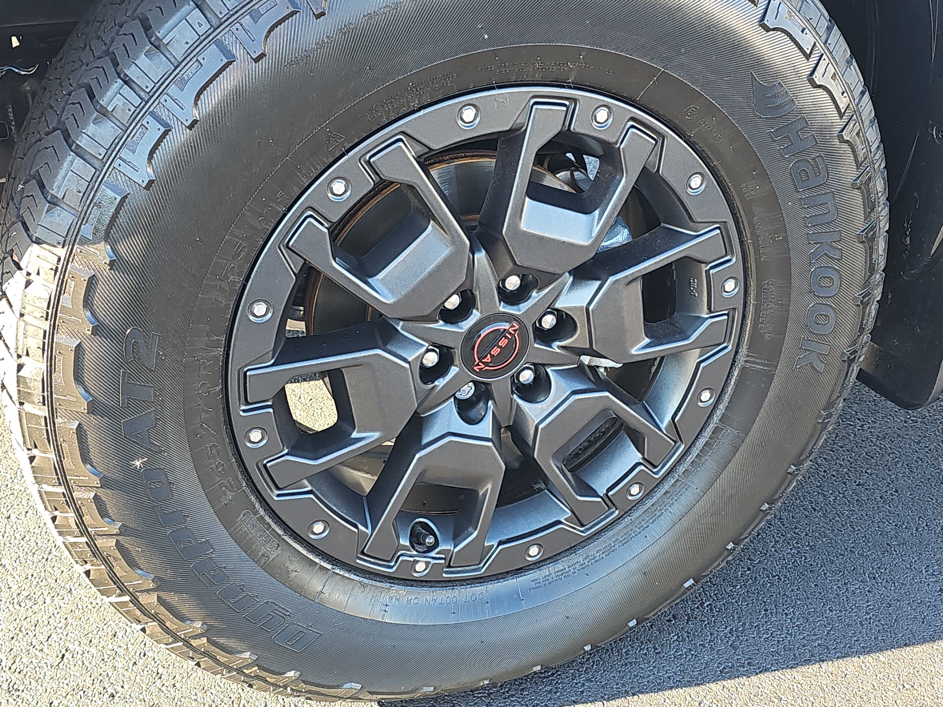 2022 Nissan Frontier PRO-4X 11