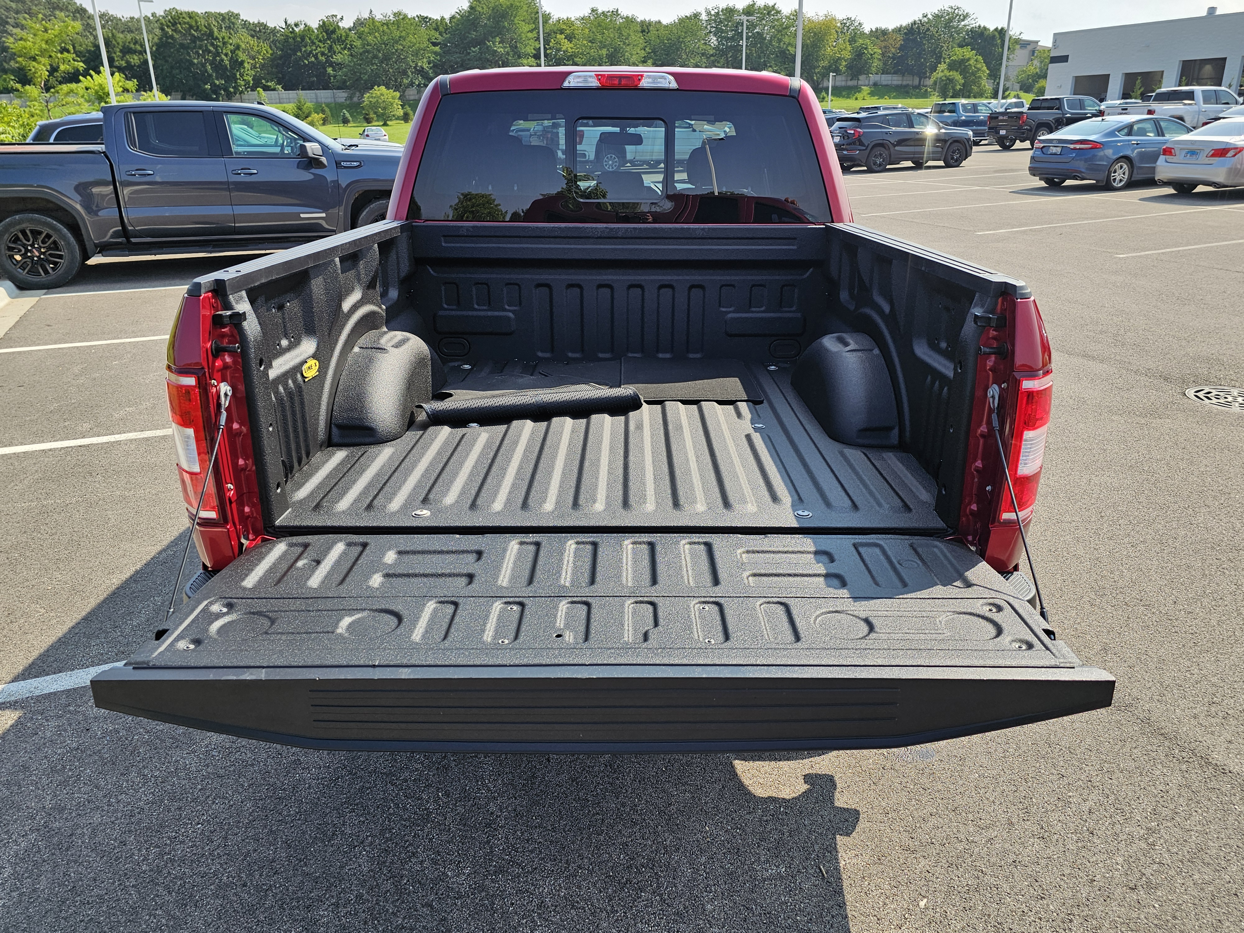 2019 Ford F-150 XLT 30