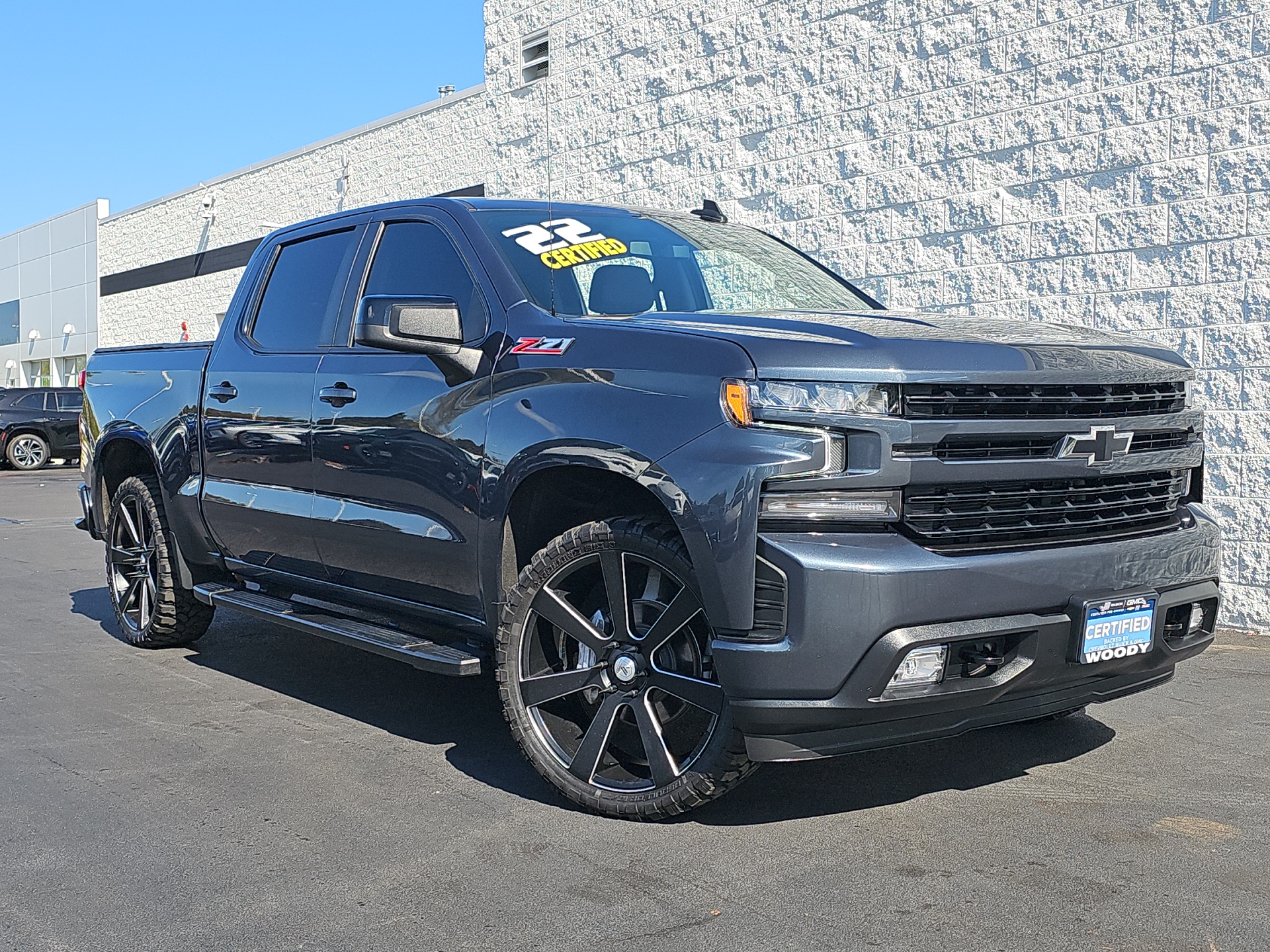 2022 Chevrolet Silverado 1500 LTD RST 2