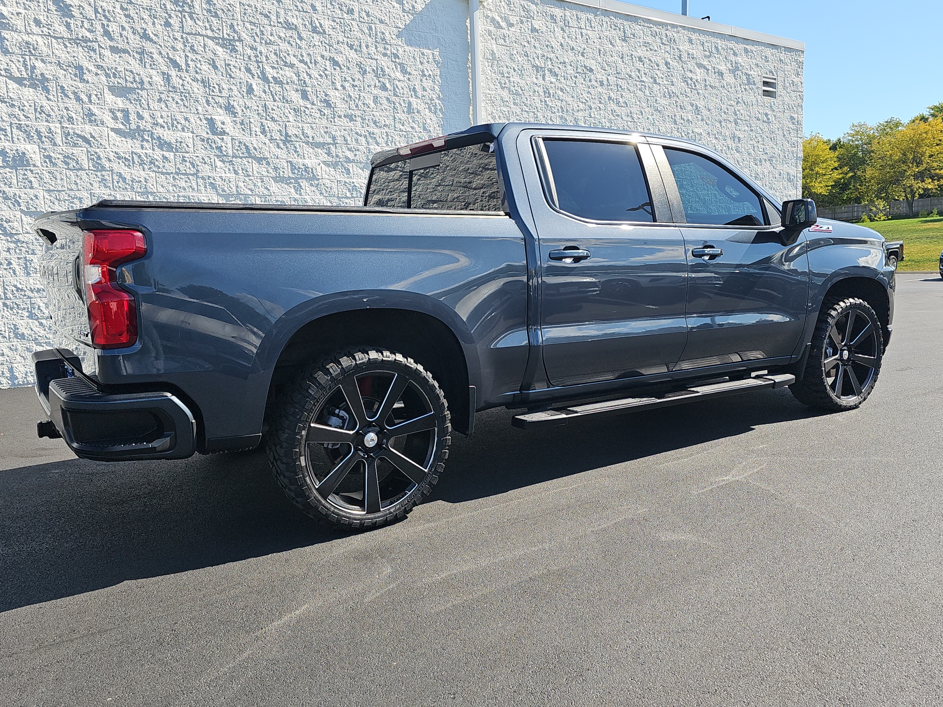 2022 Chevrolet Silverado 1500 LTD RST 8