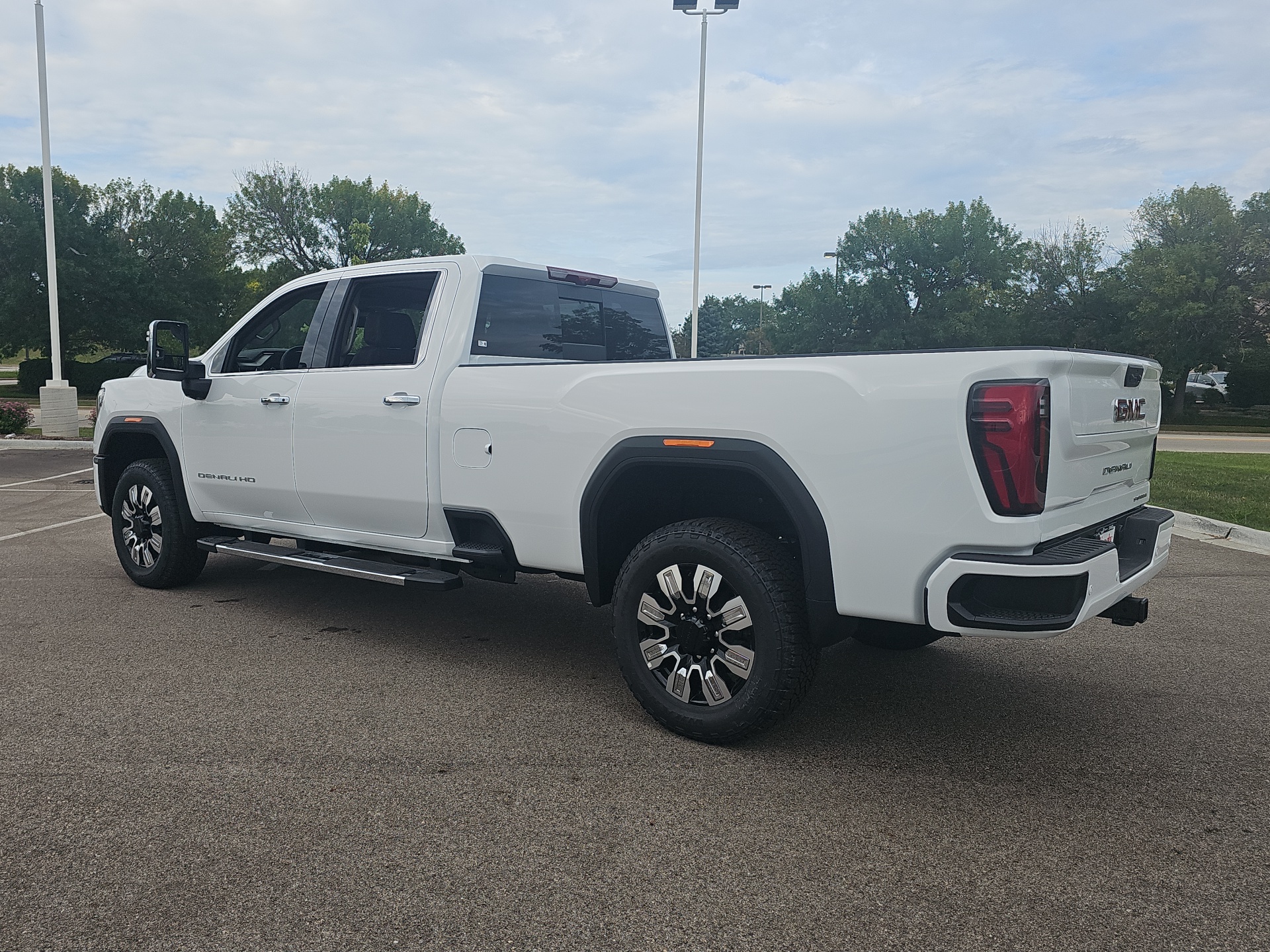 2024 GMC Sierra 2500HD Denali 6