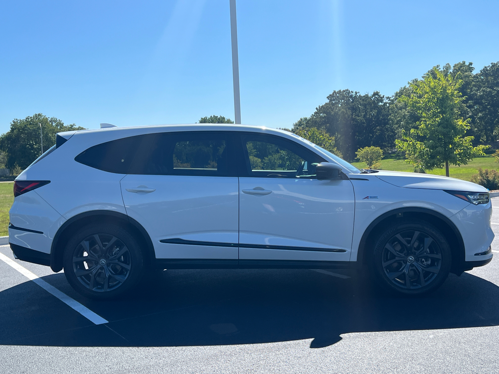 2022 Acura MDX A-Spec 9